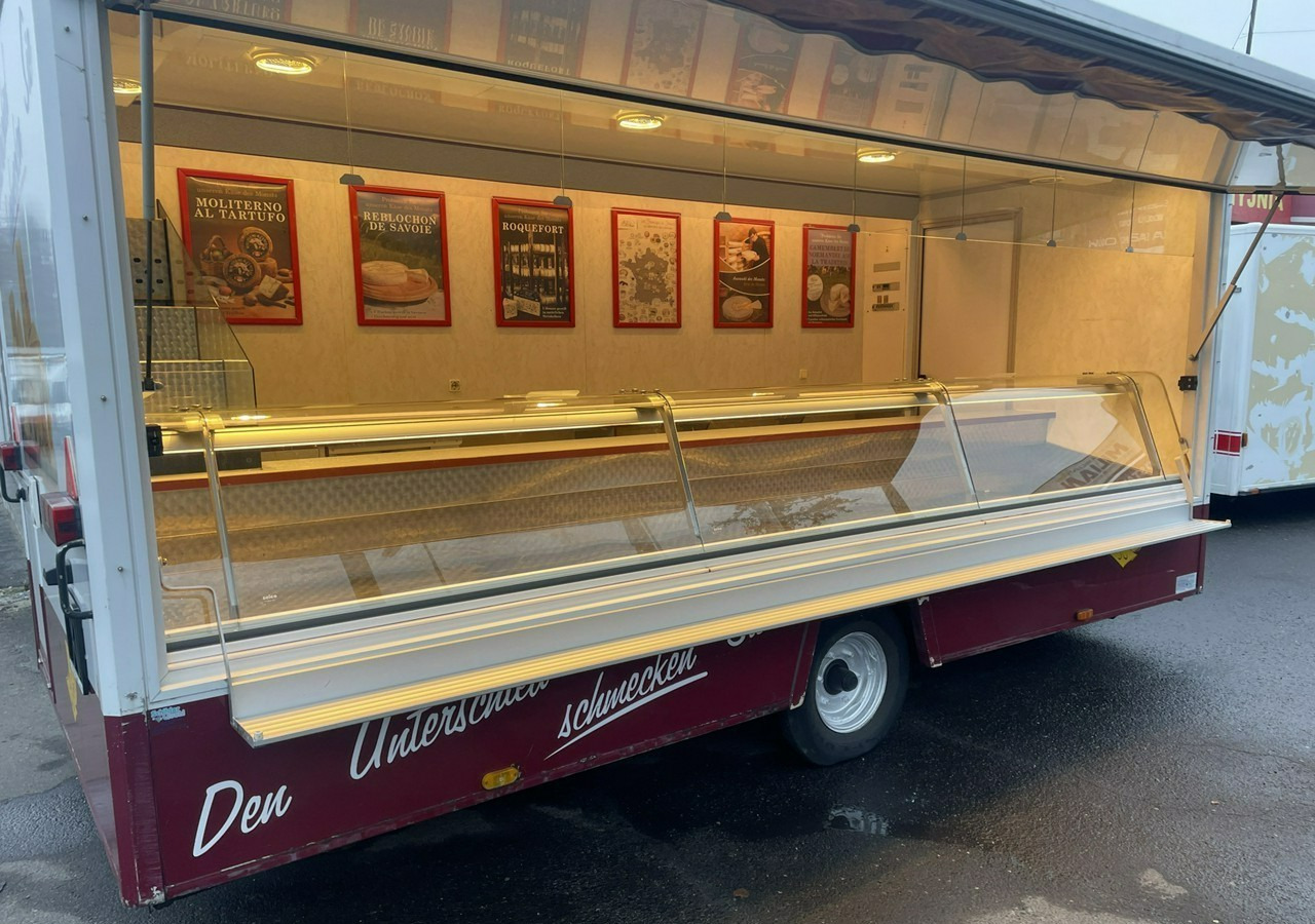 Inna Inny Przyczepa Gastronomiczna food truck foodtruck Autosklep Sklep bar - Predajná príves: obrázok 1 Inna Inny Przyczepa Gastronomiczna food truck foodtruck Autosklep Sklep bar - Predajná príves: obrázok 1