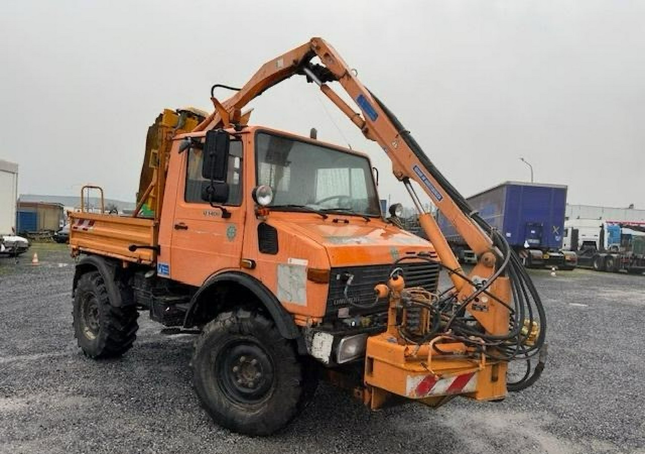 Inna Inny Unimog 1400 4X4 Kosiarka bijakowa teleskopowa - Komunálne/ Špeciálne stroje: obrázok 1 Inna Inny Unimog 1400 4X4 Kosiarka bijakowa teleskopowa - Komunálne/ Špeciálne stroje: obrázok 1
