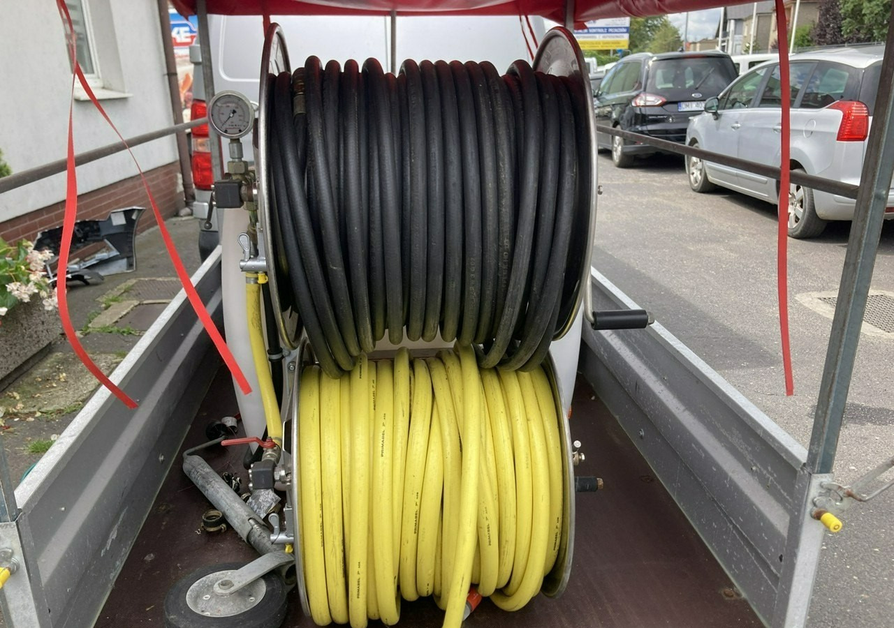 Iveco Inny Iveco wuko na przyczepce kanalizacja asenizacyjny 130bar - Komunálne/ Špeciálne stroje, Auto príves: obrázok 2 Iveco Inny Iveco wuko na przyczepce kanalizacja asenizacyjny 130bar - Komunálne/ Špeciálne stroje, Auto príves: obrázok 2