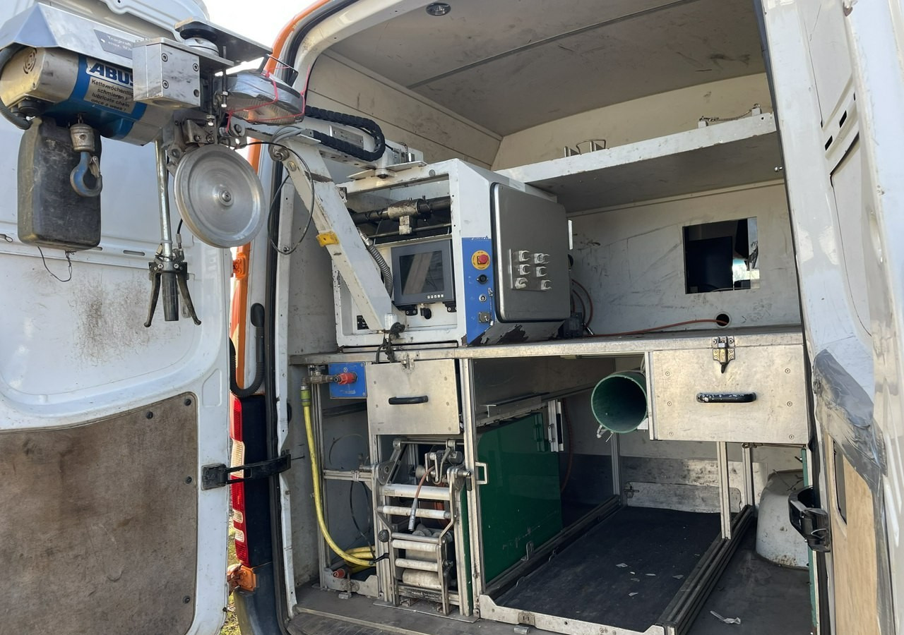 Mercedes-Benz Sprinter Sprinter Kanalizacja inspekcja kanałów wuko asenizacyjny Kamero wóz - Komunálne/ Špeciálne stroje, Furgon: obrázok 4 Mercedes-Benz Sprinter Sprinter Kanalizacja inspekcja kanałów wuko asenizacyjny Kamero wóz - Komunálne/ Špeciálne stroje, Furgon: obrázok 4