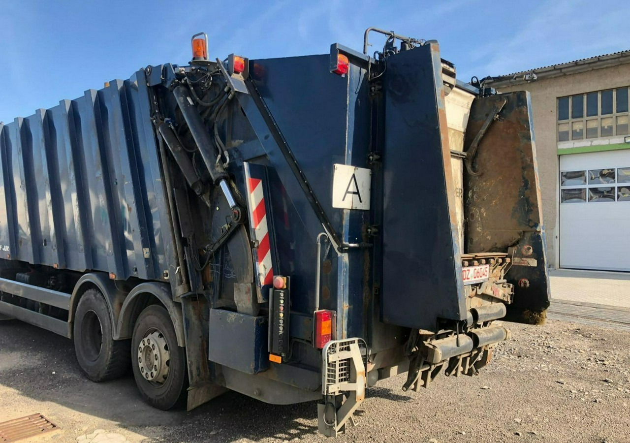 MAN Inny MAN TGA 26.320 Śmieciarka Powerpress 525 FAUN 2008 - Auto na odvoz odpadu: obrázok 4 MAN Inny MAN TGA 26.320 Śmieciarka Powerpress 525 FAUN 2008 - Auto na odvoz odpadu: obrázok 4