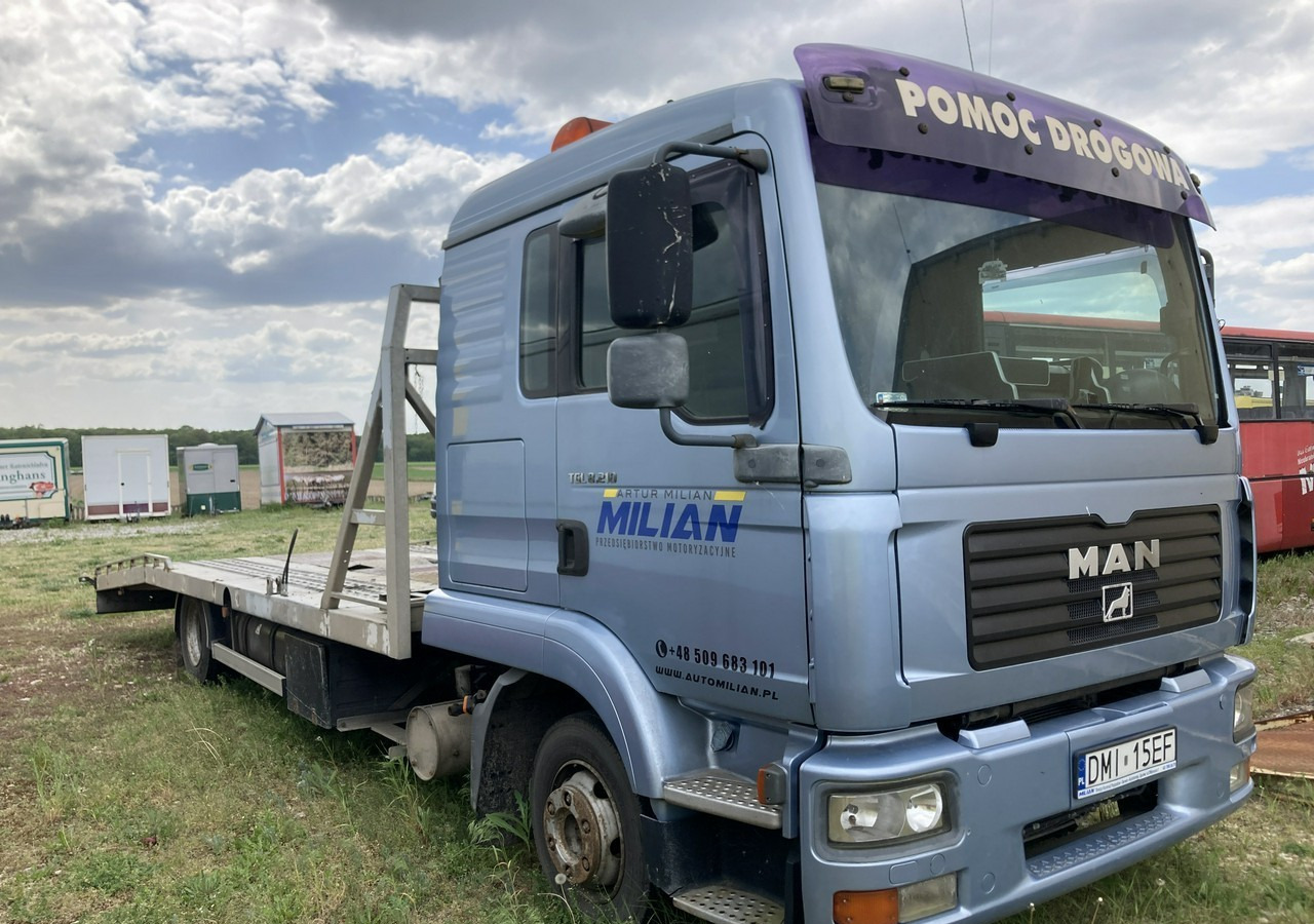 MAN TGL 8.210 Pomoc drogowa Autolaweta x 2 MAN TGL 8.210 Pomoc drogowa Autolaweta na 2 Auta 2005 - Odťahovy voz: obrázok 2 MAN TGL 8.210 Pomoc drogowa Autolaweta x 2 MAN TGL 8.210 Pomoc drogowa Autolaweta na 2 Auta 2005 - Odťahovy voz: obrázok 2