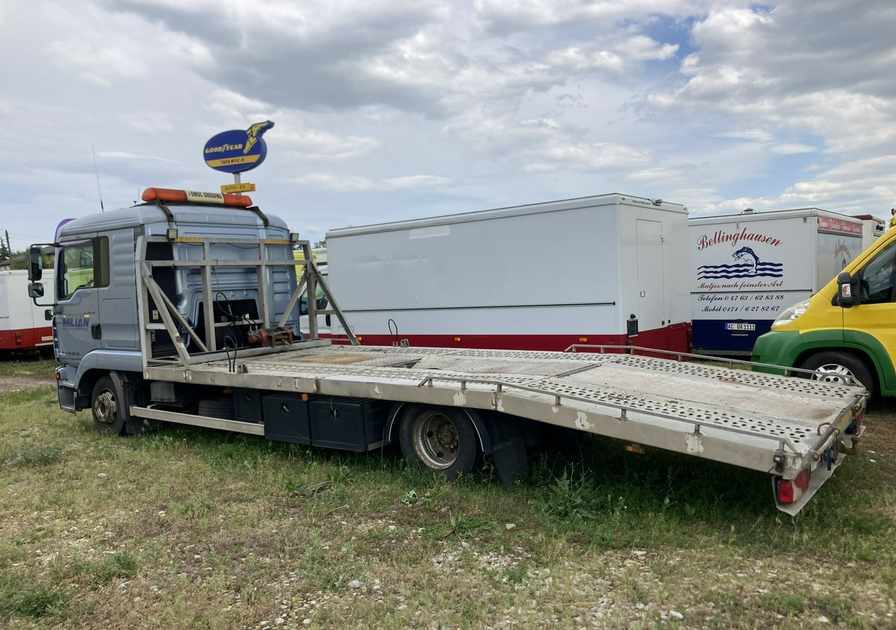 MAN TGL 8.210 Pomoc drogowa Autolaweta x 2 MAN TGL 8.210 Pomoc drogowa Autolaweta na 2 Auta 2005 - Odťahovy voz: obrázok 3 MAN TGL 8.210 Pomoc drogowa Autolaweta x 2 MAN TGL 8.210 Pomoc drogowa Autolaweta na 2 Auta 2005 - Odťahovy voz: obrázok 3