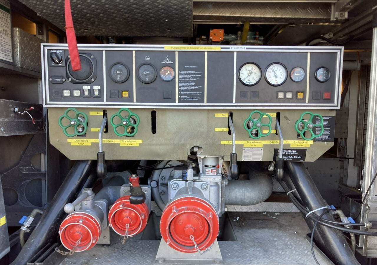 Mercedes-Benz Atego Atego15-280 Straż Pożarna Gaśnicza Ziegler 2020L wody 210L piany 20 - Hasičské vozidlo: obrázok 3 Mercedes-Benz Atego Atego15-280 Straż Pożarna Gaśnicza Ziegler 2020L wody 210L piany 20 - Hasičské vozidlo: obrázok 3