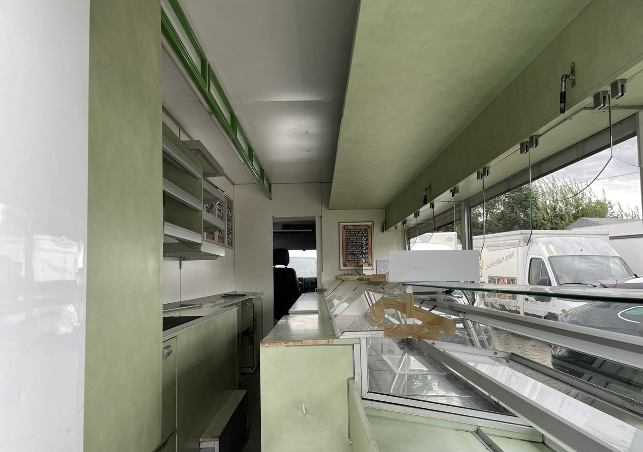 Mercedes-Benz Inny Mercedes-Benz Autosklep Gastronomiczny Warzywniak food truck foodtruck sklep 2008 - Pojazdná predajňa: obrázok 4 Mercedes-Benz Inny Mercedes-Benz Autosklep Gastronomiczny Warzywniak food truck foodtruck sklep 2008 - Pojazdná predajňa: obrázok 4