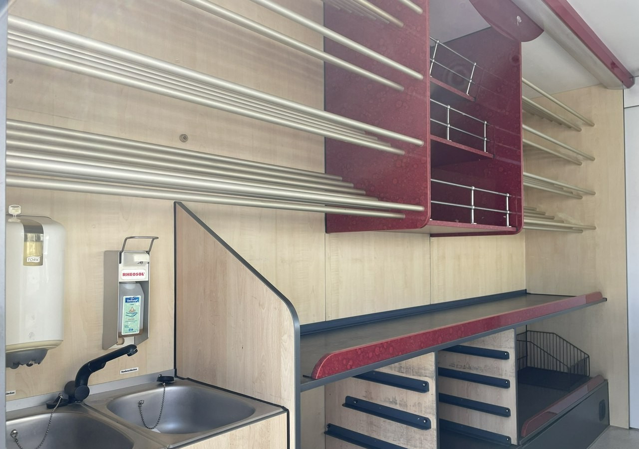 Mercedes-Benz Sprinter Autosklep piec Sklep Gastronomiczny Food Truck Foodtruck bar BORCO20 - Pojazdná predajňa: obrázok 5 Mercedes-Benz Sprinter Autosklep piec Sklep Gastronomiczny Food Truck Foodtruck bar BORCO20 - Pojazdná predajňa: obrázok 5