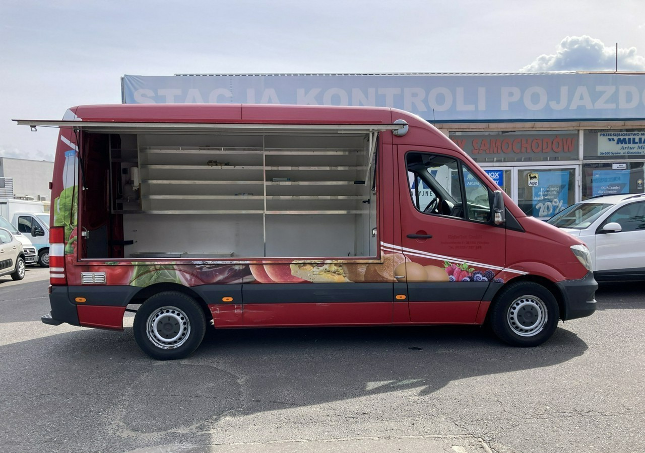 Mercedes-Benz Sprinter Autosklep pieczywa sklep Bar Gastronomiczny Food Truck Foodtruck 201 - Pojazdná predajňa: obrázok 4 Mercedes-Benz Sprinter Autosklep pieczywa sklep Bar Gastronomiczny Food Truck Foodtruck 201 - Pojazdná predajňa: obrázok 4
