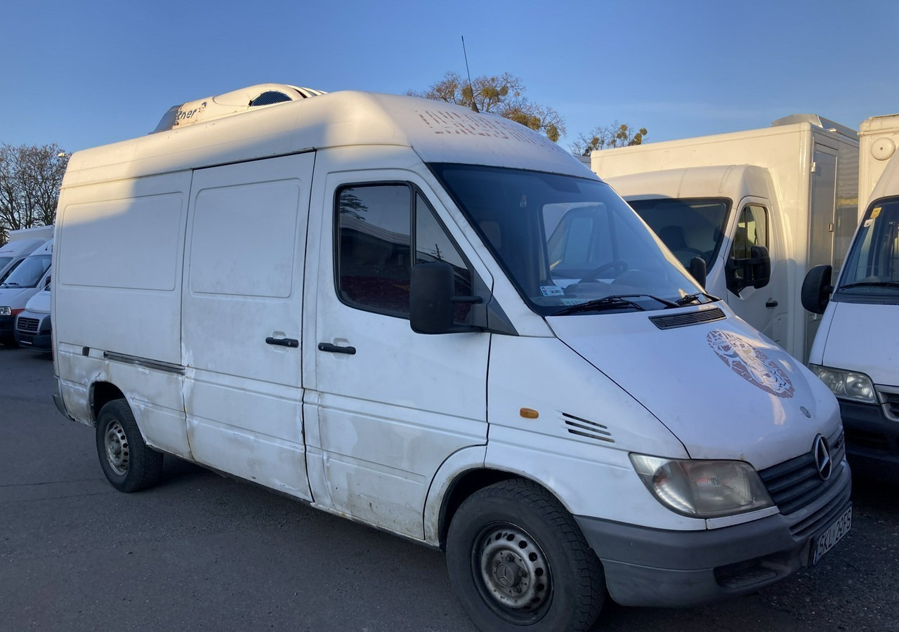 Mercedes-Benz Sprinter Sprinter 313 CDI Chłodnia -Mrożnia Kesstner - Chladiarenská dodávka: obrázok 1 Mercedes-Benz Sprinter Sprinter 313 CDI Chłodnia -Mrożnia Kesstner - Chladiarenská dodávka: obrázok 1