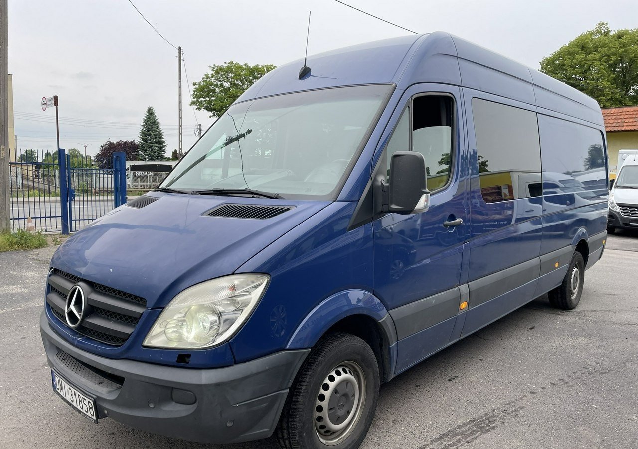 Dodávkа s dvojitou kabínou Mercedes-Benz Sprinter Sprinter 316 Maxi Brygadówka 6-osob dokka doka Klima 2010: obrázok 7 Dodávkа s dvojitou kabínou Mercedes-Benz Sprinter Sprinter 316 Maxi Brygadówka 6-osob dokka doka Klima 2010: obrázok 7