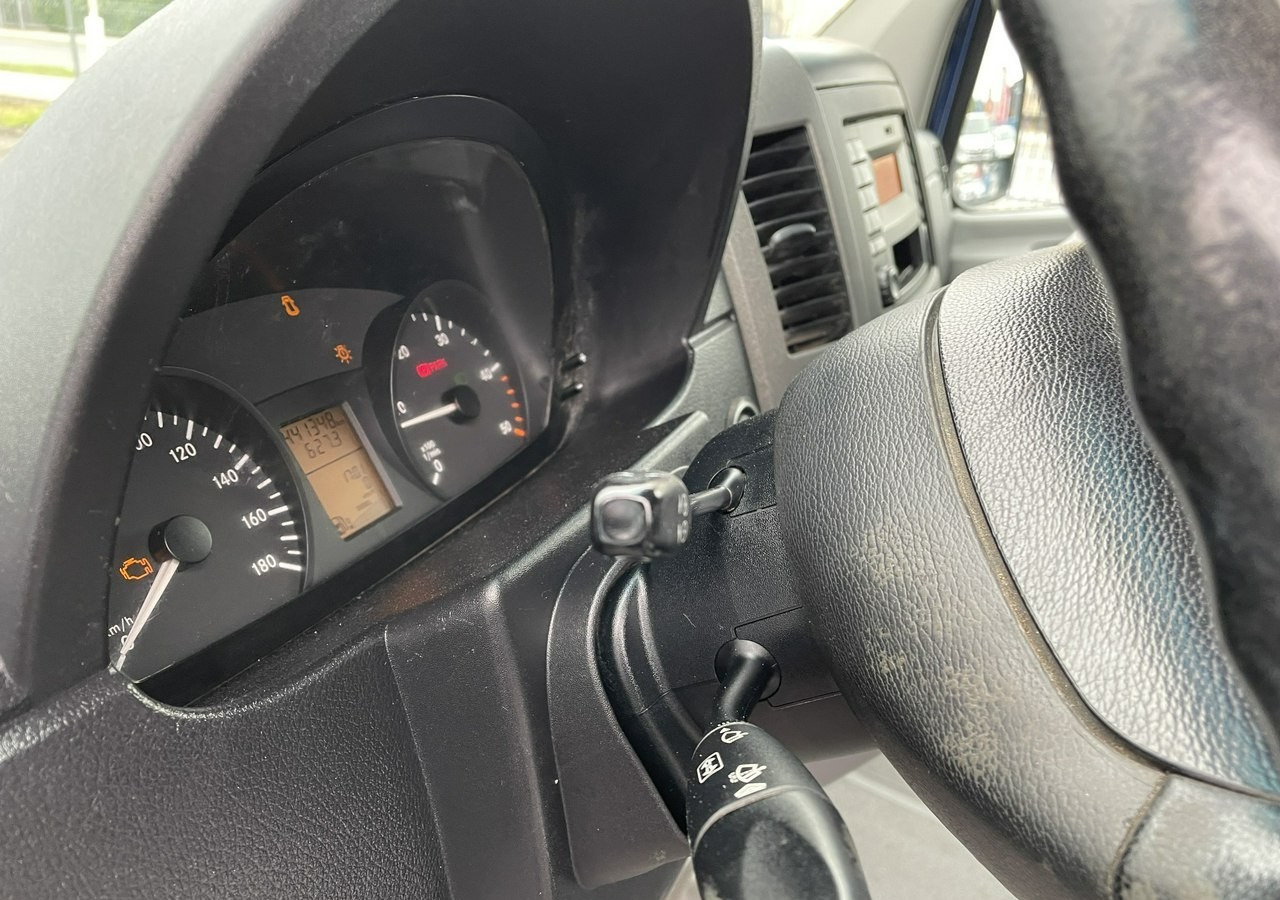 Dodávkа s dvojitou kabínou Mercedes-Benz Sprinter Sprinter 316 Maxi Brygadówka 6-osob dokka doka Klima 2010: obrázok 16 Dodávkа s dvojitou kabínou Mercedes-Benz Sprinter Sprinter 316 Maxi Brygadówka 6-osob dokka doka Klima 2010: obrázok 16