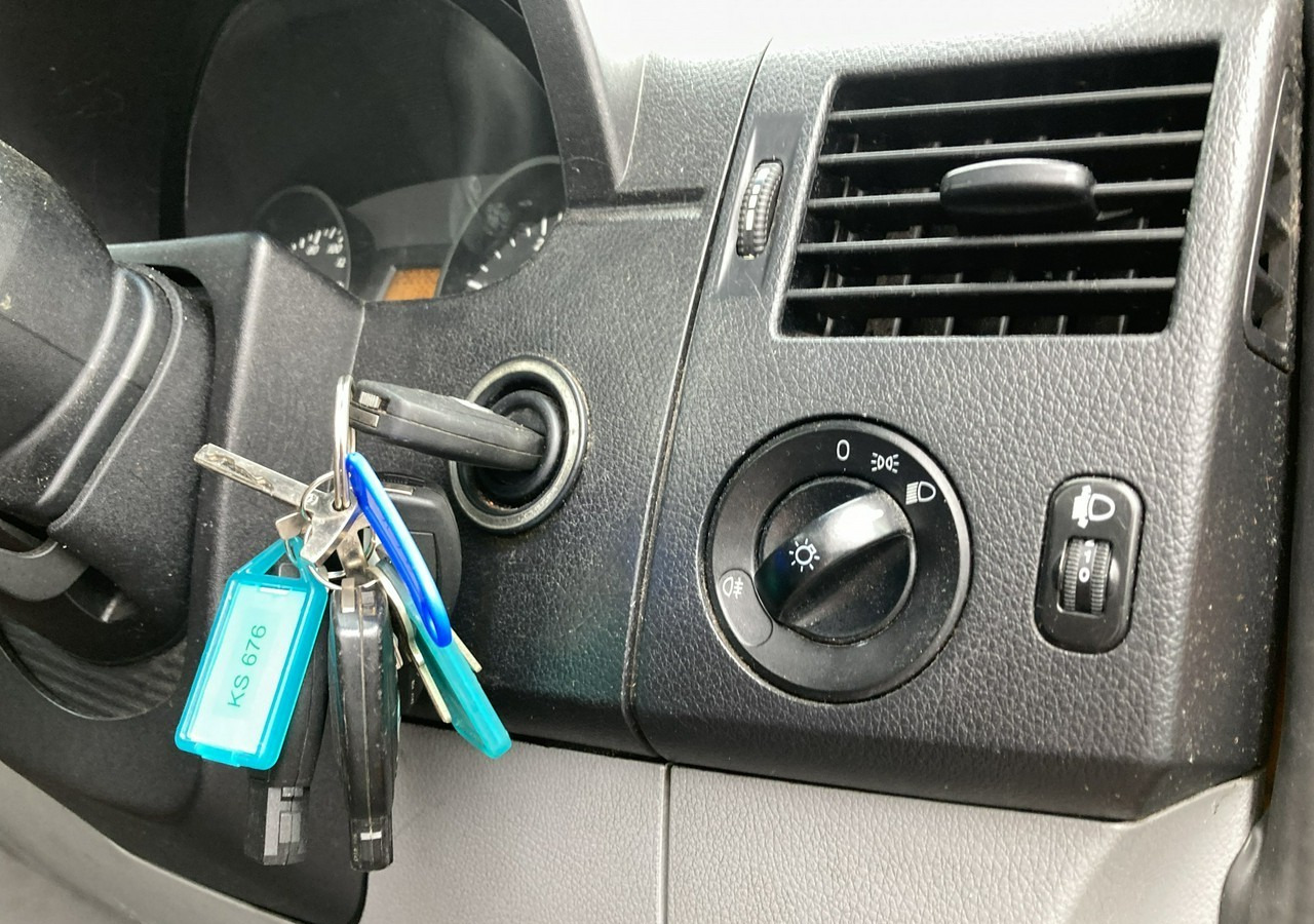 Auto na odvoz odpadu Mercedes-Benz Sprinter Sprinter 513 Śmieciarka Prasa 2010: obrázok 18 Auto na odvoz odpadu Mercedes-Benz Sprinter Sprinter 513 Śmieciarka Prasa 2010: obrázok 18