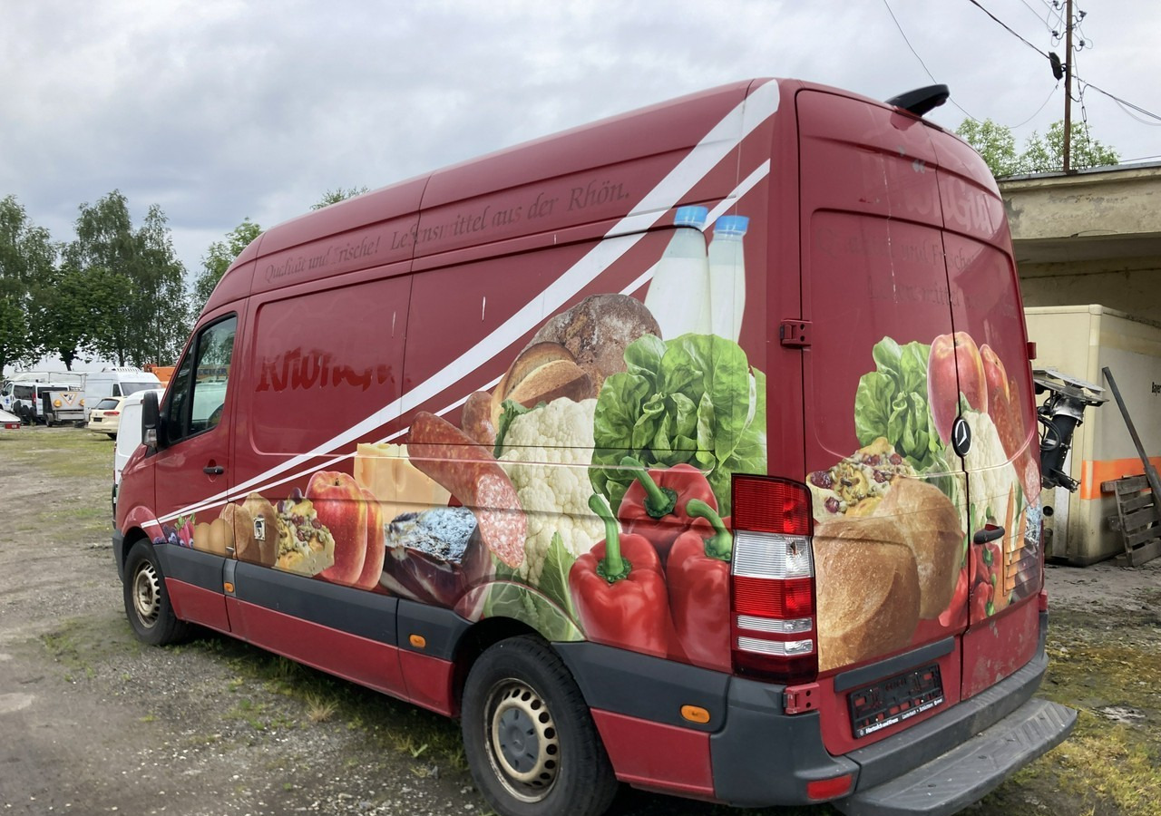 Mercedes-Benz Sprinter Sprinter Autosklep sklep bar Gastronomiczny Food Truck Foodtruck 201 - Pojazdná predajňa: obrázok 3 Mercedes-Benz Sprinter Sprinter Autosklep sklep bar Gastronomiczny Food Truck Foodtruck 201 - Pojazdná predajňa: obrázok 3