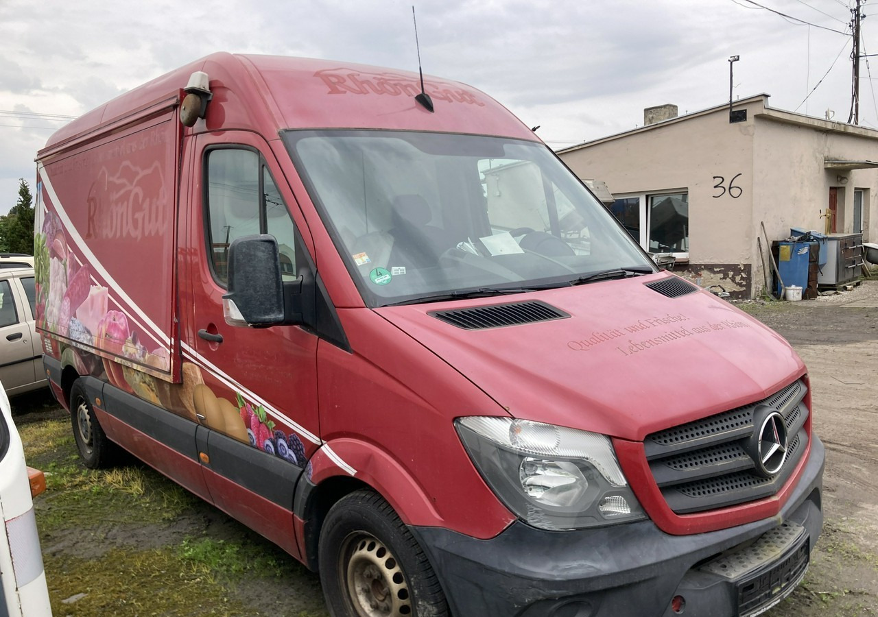 Mercedes-Benz Sprinter Sprinter Autosklep sklep bar Gastronomiczny Food Truck Foodtruck 201 - Pojazdná predajňa: obrázok 1 Mercedes-Benz Sprinter Sprinter Autosklep sklep bar Gastronomiczny Food Truck Foodtruck 201 - Pojazdná predajňa: obrázok 1