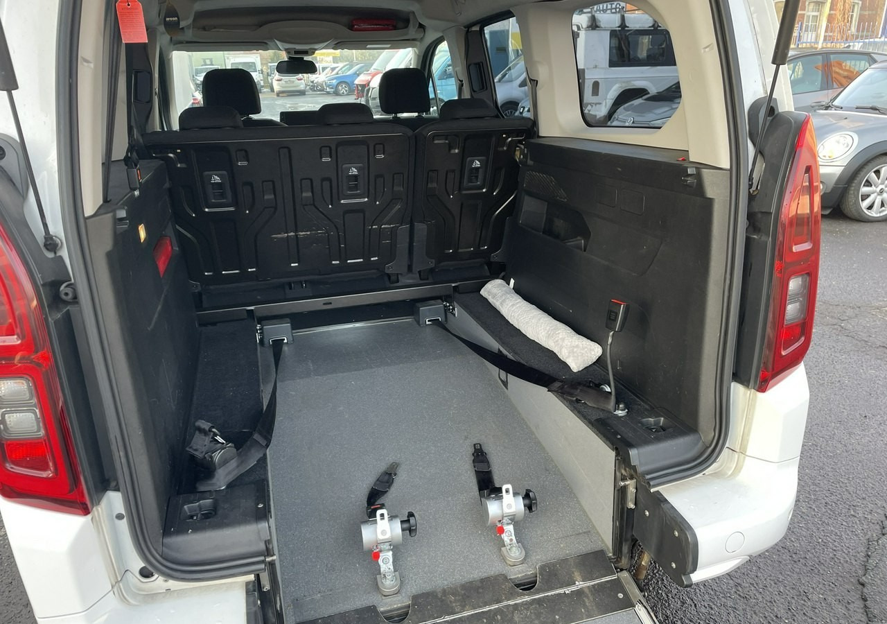 Opel Combo IV Combo Life Combo Life Maxi Niepełnosprawnych inwalida rampa PFRON Model - Kombi: obrázok 1 Opel Combo IV Combo Life Combo Life Maxi Niepełnosprawnych inwalida rampa PFRON Model - Kombi: obrázok 1