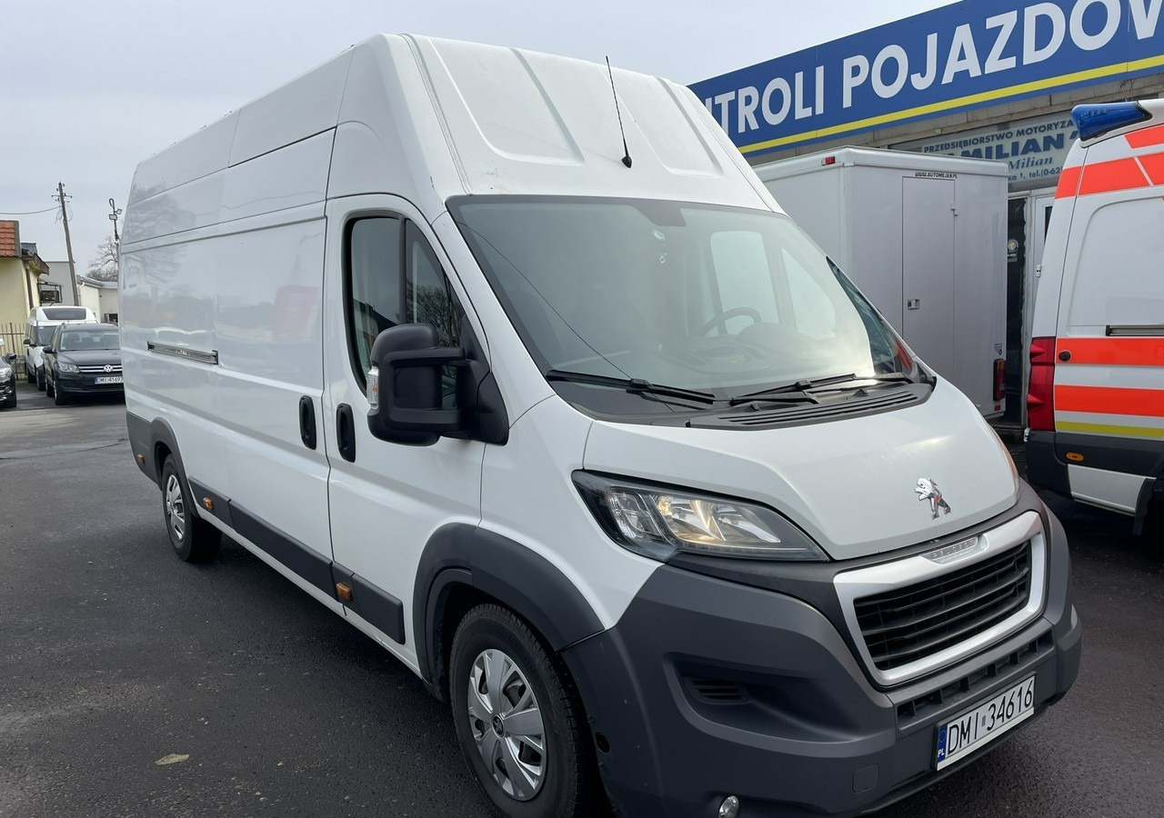 Peugeot Boxer Boxer 163KM MEGA MAX 2x podwyższany Klima Salon PL 2017 - Furgon: obrázok 2 Peugeot Boxer Boxer 163KM MEGA MAX 2x podwyższany Klima Salon PL 2017 - Furgon: obrázok 2