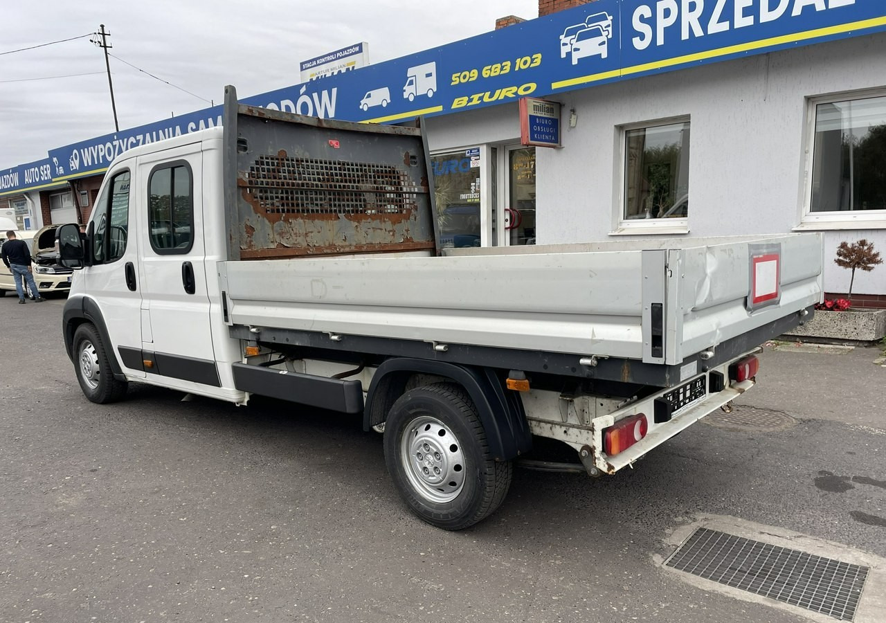 Peugeot Boxer Peugeot Boxer 2.0-130KM klima dokka Brygadówka doka 122tkm 2018 - Dodávka valník, Dodávkа s dvojitou kabínou: obrázok 1 Peugeot Boxer Peugeot Boxer 2.0-130KM klima dokka Brygadówka doka 122tkm 2018 - Dodávka valník, Dodávkа s dvojitou kabínou: obrázok 1