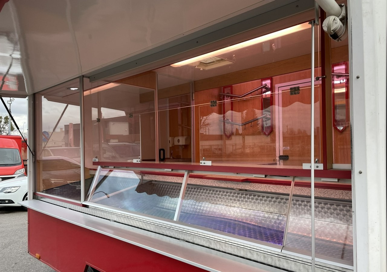 Renault Master Autosklep Wędli Gastronomiczny Food Truck Foodtruck sklep W-zasil 20 - Pojazdná predajňa: obrázok 2 Renault Master Autosklep Wędli Gastronomiczny Food Truck Foodtruck sklep W-zasil 20 - Pojazdná predajňa: obrázok 2