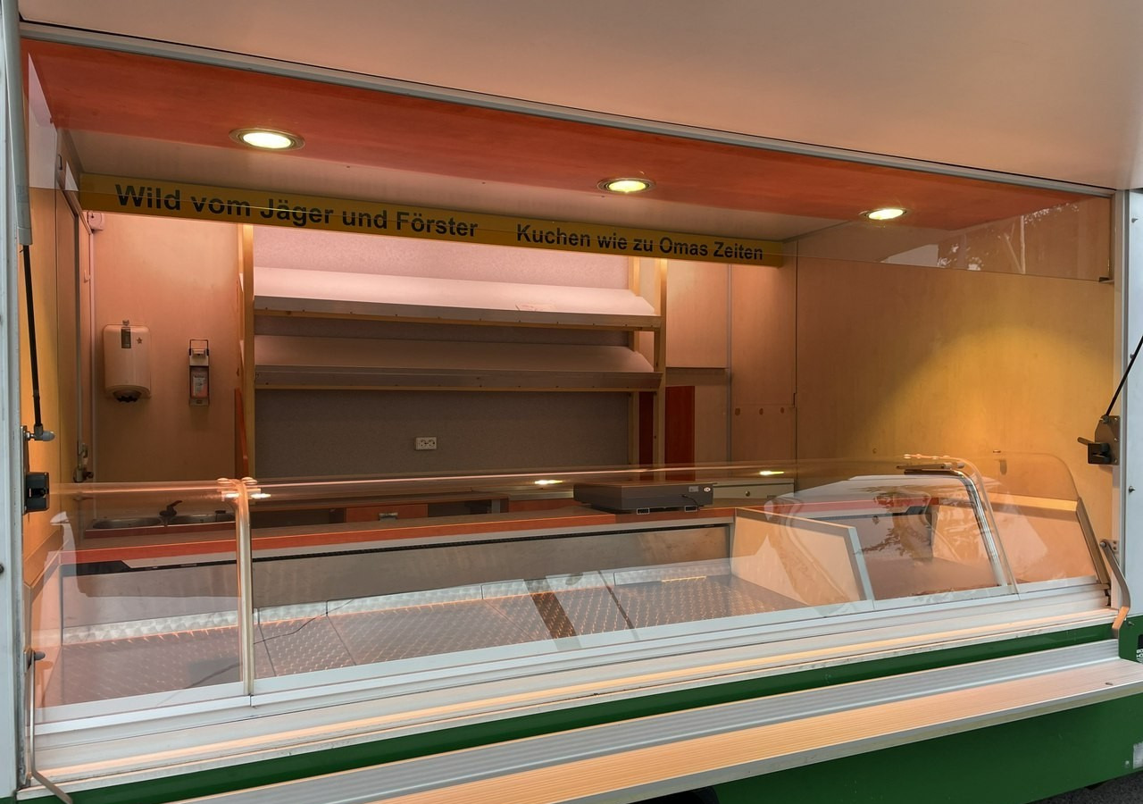 Renault Master Autosklep wędlin Gastronomiczny Food Truck Foodtruck Sklep Borco 200 - Pojazdná predajňa: obrázok 3 Renault Master Autosklep wędlin Gastronomiczny Food Truck Foodtruck Sklep Borco 200 - Pojazdná predajňa: obrázok 3