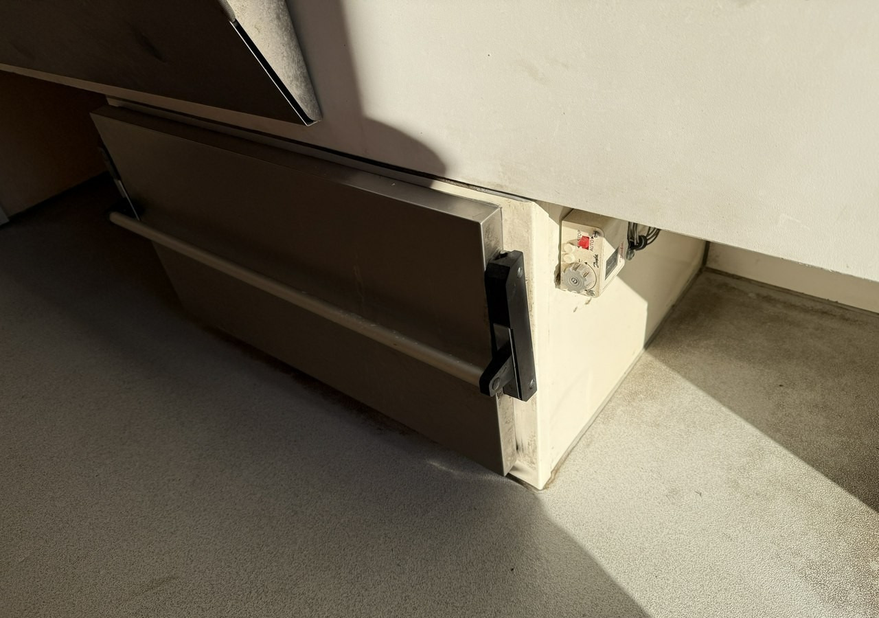 Pojazdná predajňa Renault Master Autosklep wędlin Gastronomiczny Food Truck Foodtruck Sklep Borco 201: obrázok 10