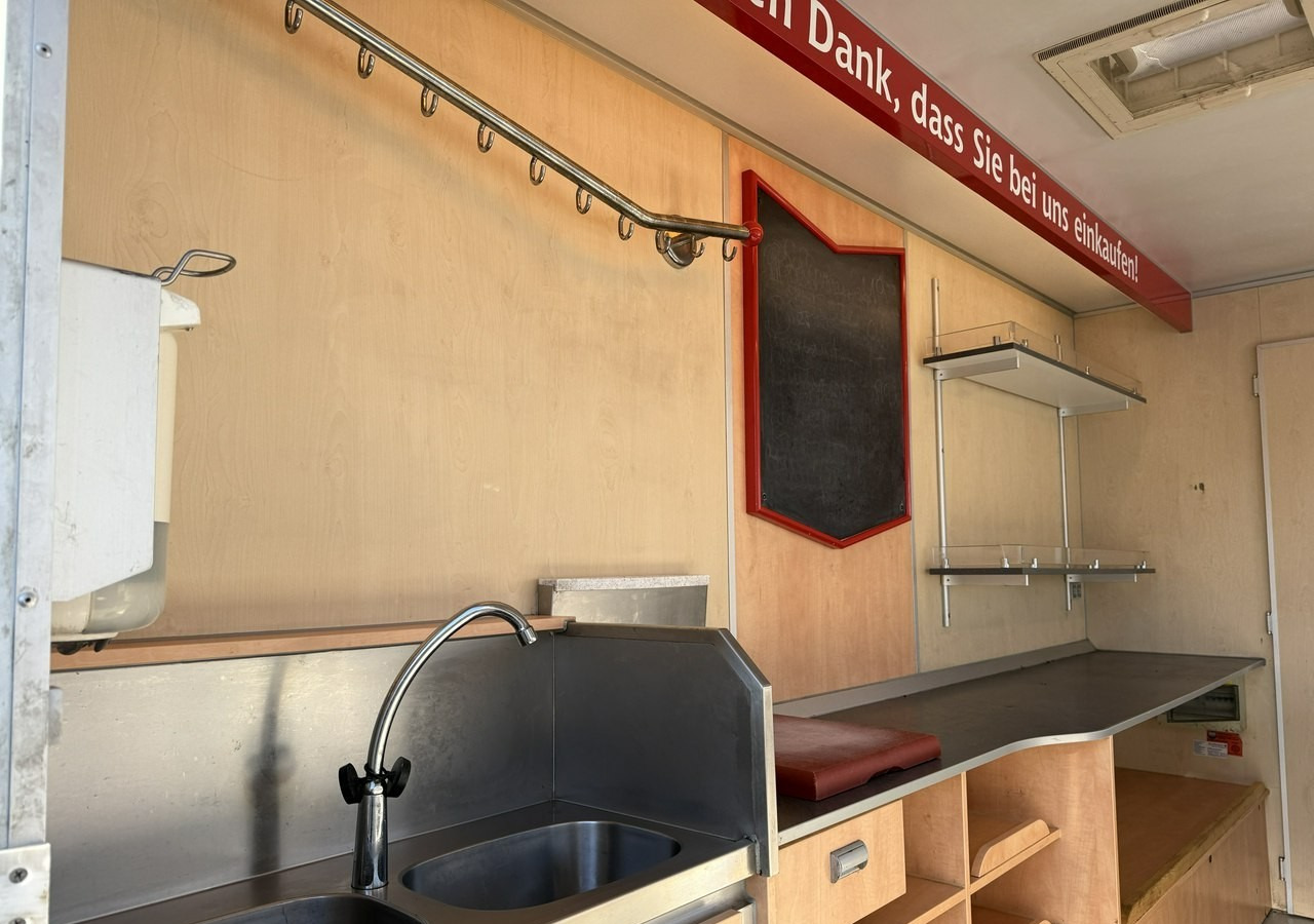 Pojazdná predajňa Renault Master Autosklep wędlin Gastronomiczny Food Truck Foodtruck Sklep Borco 201: obrázok 7
