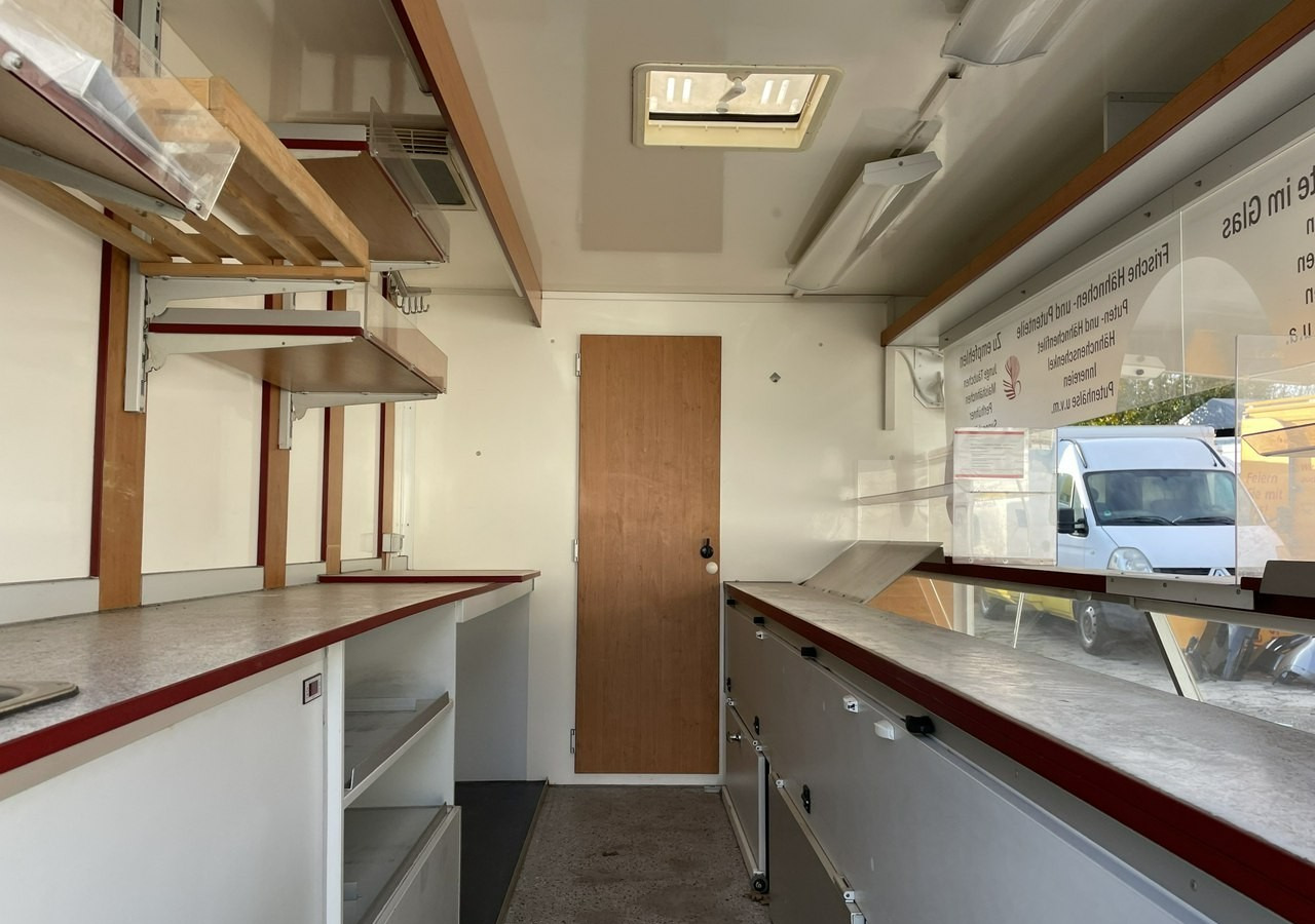 Renault Master Master Autosklep Gastronomiczny Food Truck Foodtruck Sklep bar 2009 - Pojazdná predajňa: obrázok 2 Renault Master Master Autosklep Gastronomiczny Food Truck Foodtruck Sklep bar 2009 - Pojazdná predajňa: obrázok 2