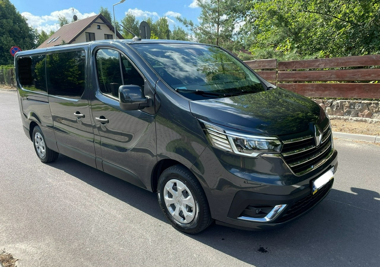 Renault Trafic III 2.0dci 150KM 9-osobowy do przewozu niepełnosprawnych RAMPA 2022 PFRO - Automobil: obrázok 1 Renault Trafic III 2.0dci 150KM 9-osobowy do przewozu niepełnosprawnych RAMPA 2022 PFRO - Automobil: obrázok 1