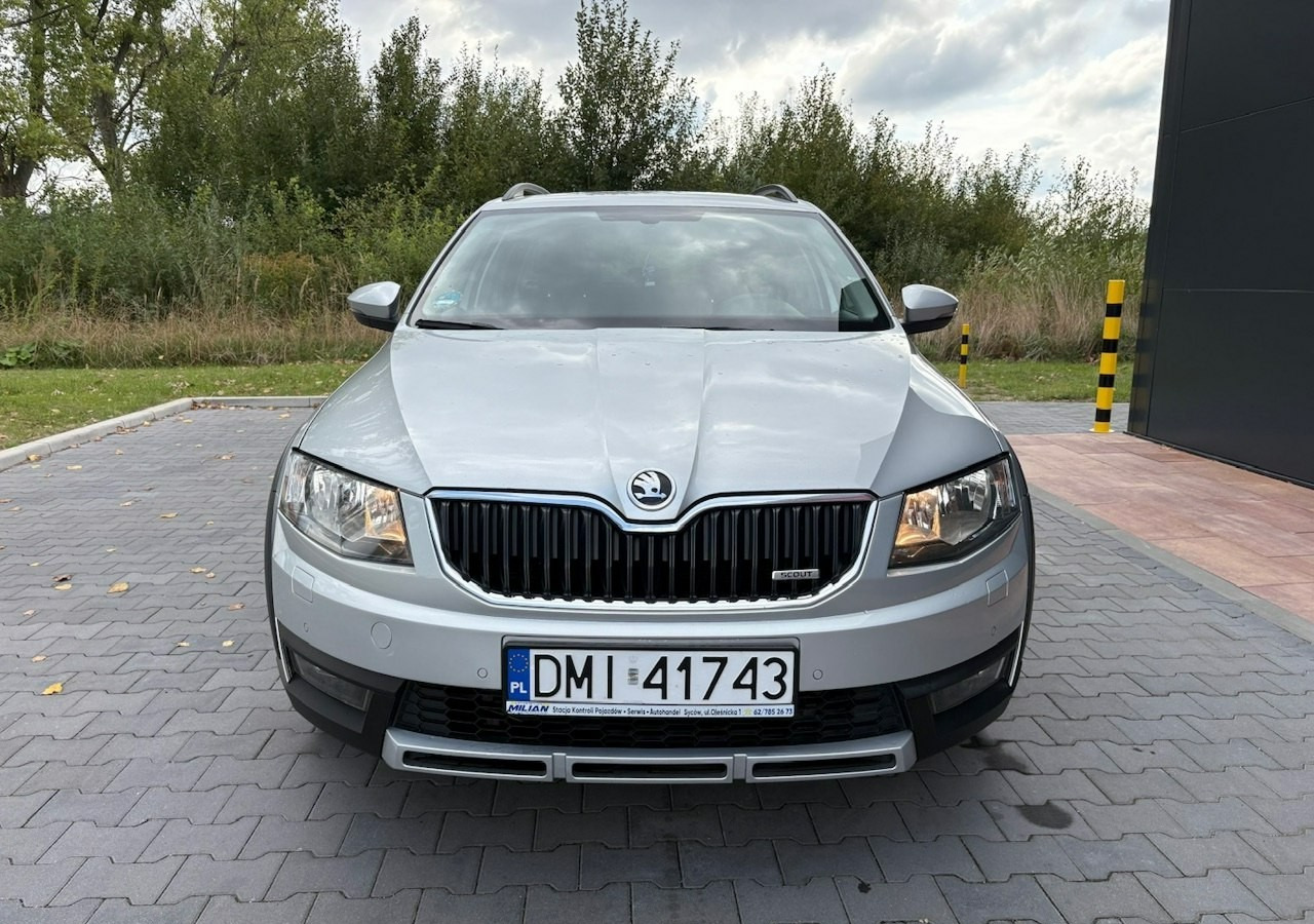 Automobil Skoda Octavia III Skoda Octavia 4X4 Scout 2.0 TDI -150KM Model 2017 Bezwypadkowa FV 23: obrázok 9 Automobil Skoda Octavia III Skoda Octavia 4X4 Scout 2.0 TDI -150KM Model 2017 Bezwypadkowa FV 23: obrázok 9