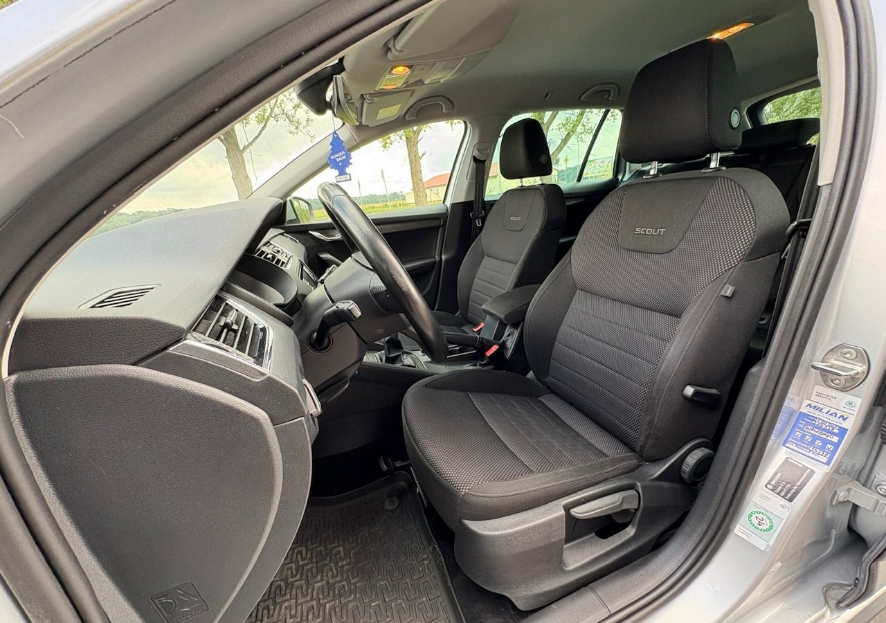 Automobil Skoda Octavia III Skoda Octavia 4X4 Scout 2.0 TDI -150KM Model 2017 Bezwypadkowa FV 23: obrázok 15 Automobil Skoda Octavia III Skoda Octavia 4X4 Scout 2.0 TDI -150KM Model 2017 Bezwypadkowa FV 23: obrázok 15