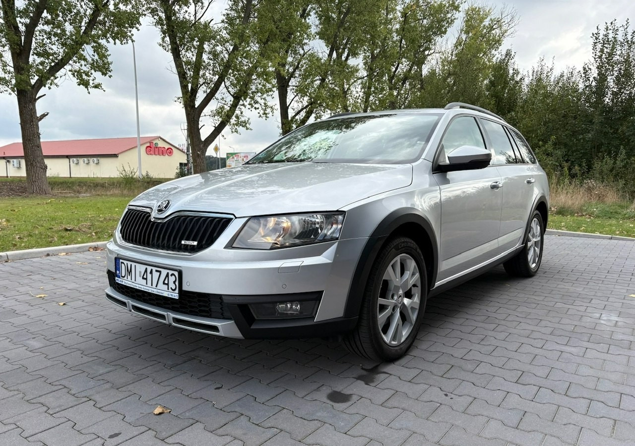 Automobil Skoda Octavia III Skoda Octavia 4X4 Scout 2.0 TDI -150KM Model 2017 Bezwypadkowa FV 23: obrázok 8 Automobil Skoda Octavia III Skoda Octavia 4X4 Scout 2.0 TDI -150KM Model 2017 Bezwypadkowa FV 23: obrázok 8