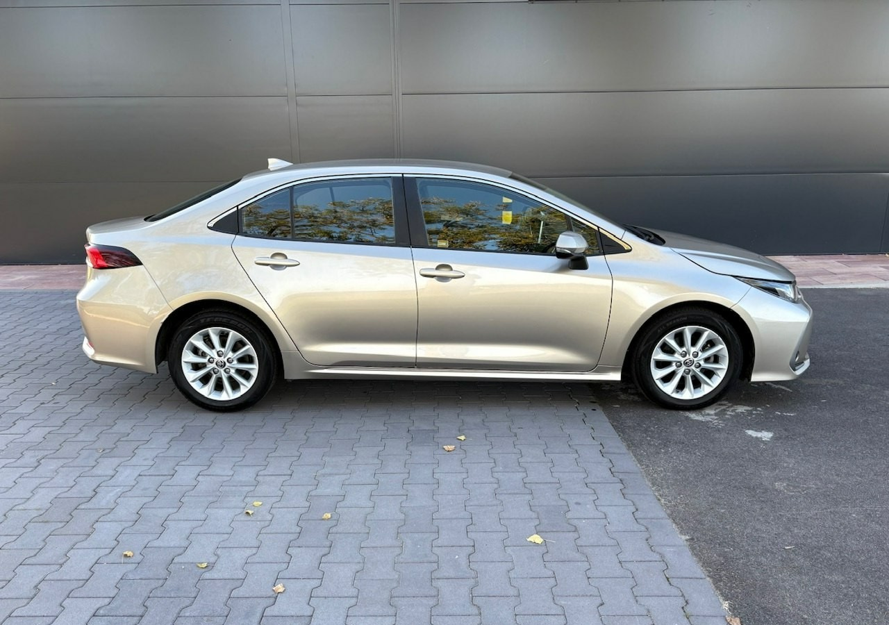 Toyota Corolla XII Corolla 1.8 Hybrid 140KM Comfort 2022 - Sedan: obrázok 3 Toyota Corolla XII Corolla 1.8 Hybrid 140KM Comfort 2022 - Sedan: obrázok 3
