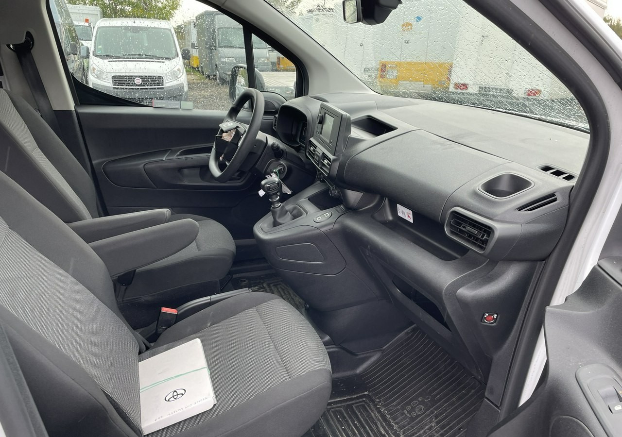 Toyota Inny Toyota Toyota Proace City MAXI Brygadówka dokka Klima 5-osob Salon PL 2024 - Furgon: obrázok 5 Toyota Inny Toyota Toyota Proace City MAXI Brygadówka dokka Klima 5-osob Salon PL 2024 - Furgon: obrázok 5