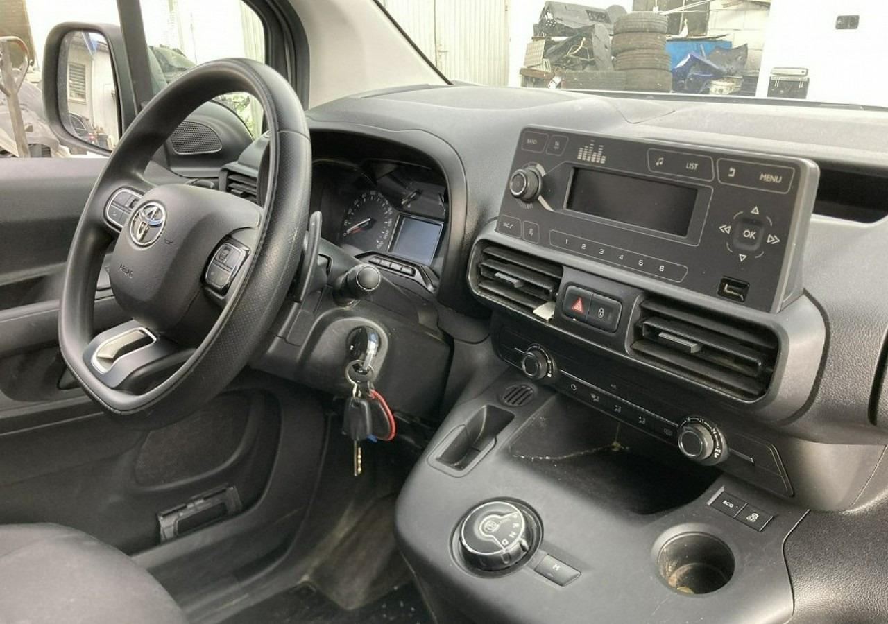 Toyota Inny Toyota Toyota Proace City Maxi - 5 osob Automat Klima Salon PL Model 2021 - Furgon: obrázok 3 Toyota Inny Toyota Toyota Proace City Maxi - 5 osob Automat Klima Salon PL Model 2021 - Furgon: obrázok 3