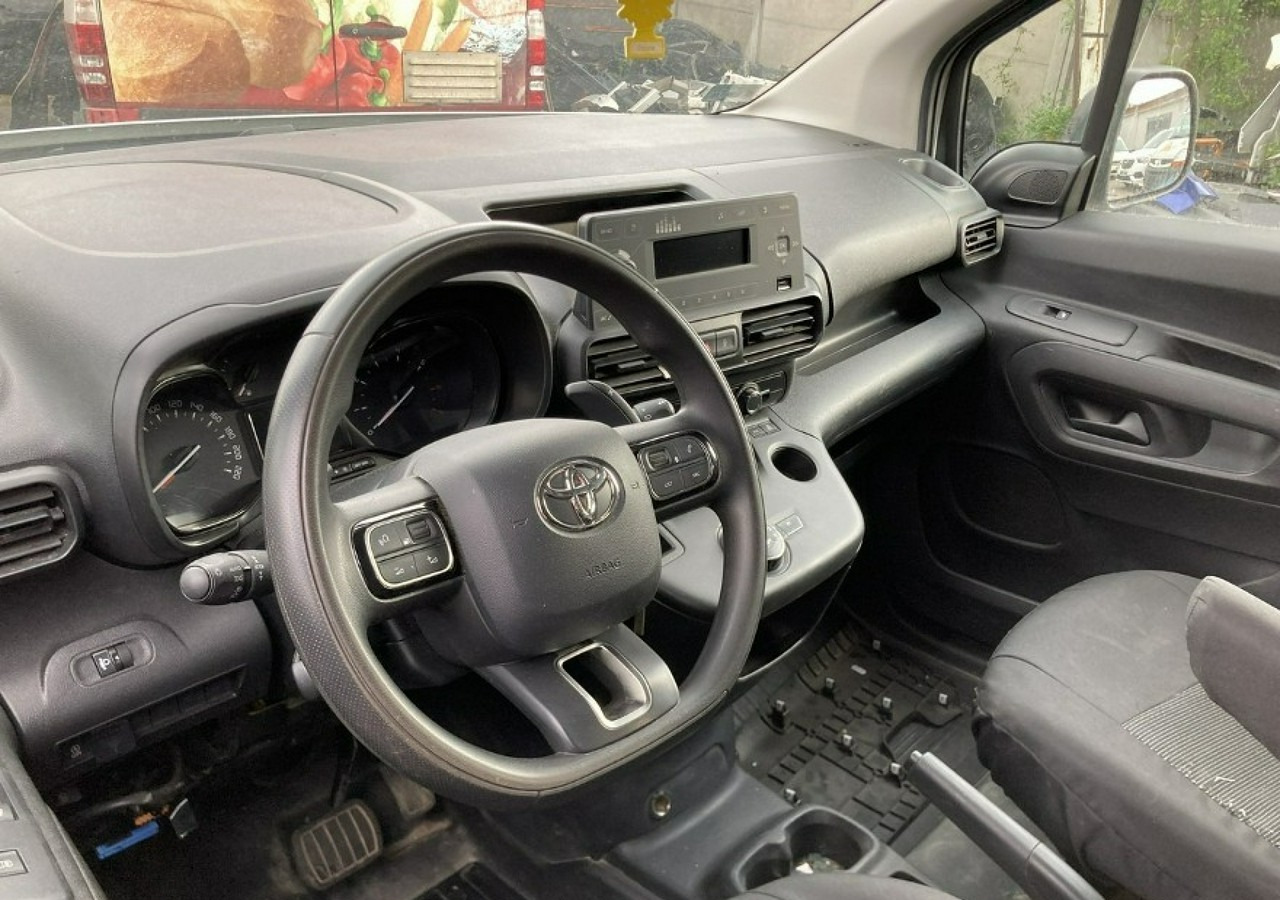 Toyota Inny Toyota Toyota Proace City Maxi - 5 osob Automat Klima Salon PL Model 2021 - Furgon: obrázok 1 Toyota Inny Toyota Toyota Proace City Maxi - 5 osob Automat Klima Salon PL Model 2021 - Furgon: obrázok 1