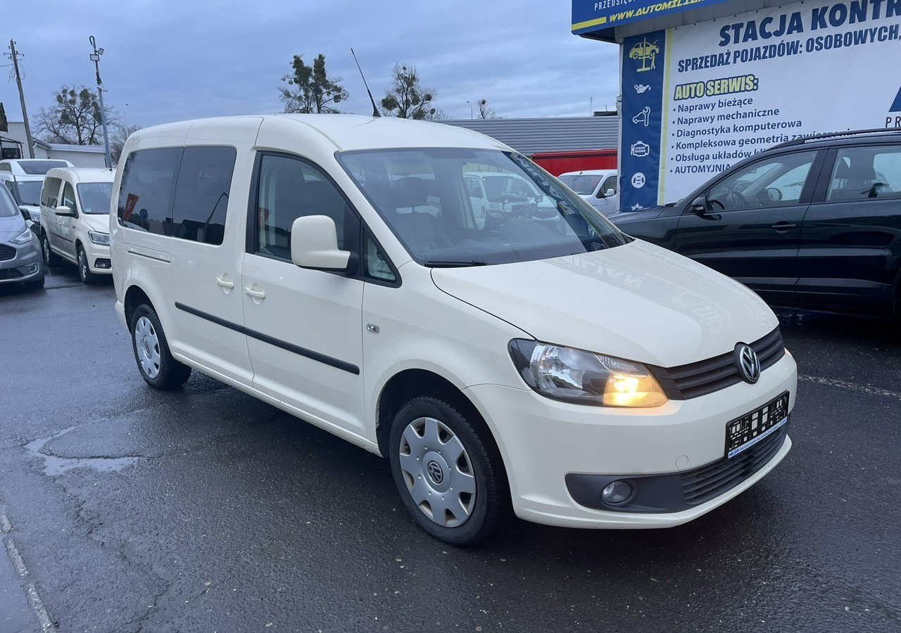Volkswagen Caddy III Caddy 1.6 TDI dla Niepełnosprawnych inwalida rampa 2015 - Automobil: obrázok 3 Volkswagen Caddy III Caddy 1.6 TDI dla Niepełnosprawnych inwalida rampa 2015 - Automobil: obrázok 3