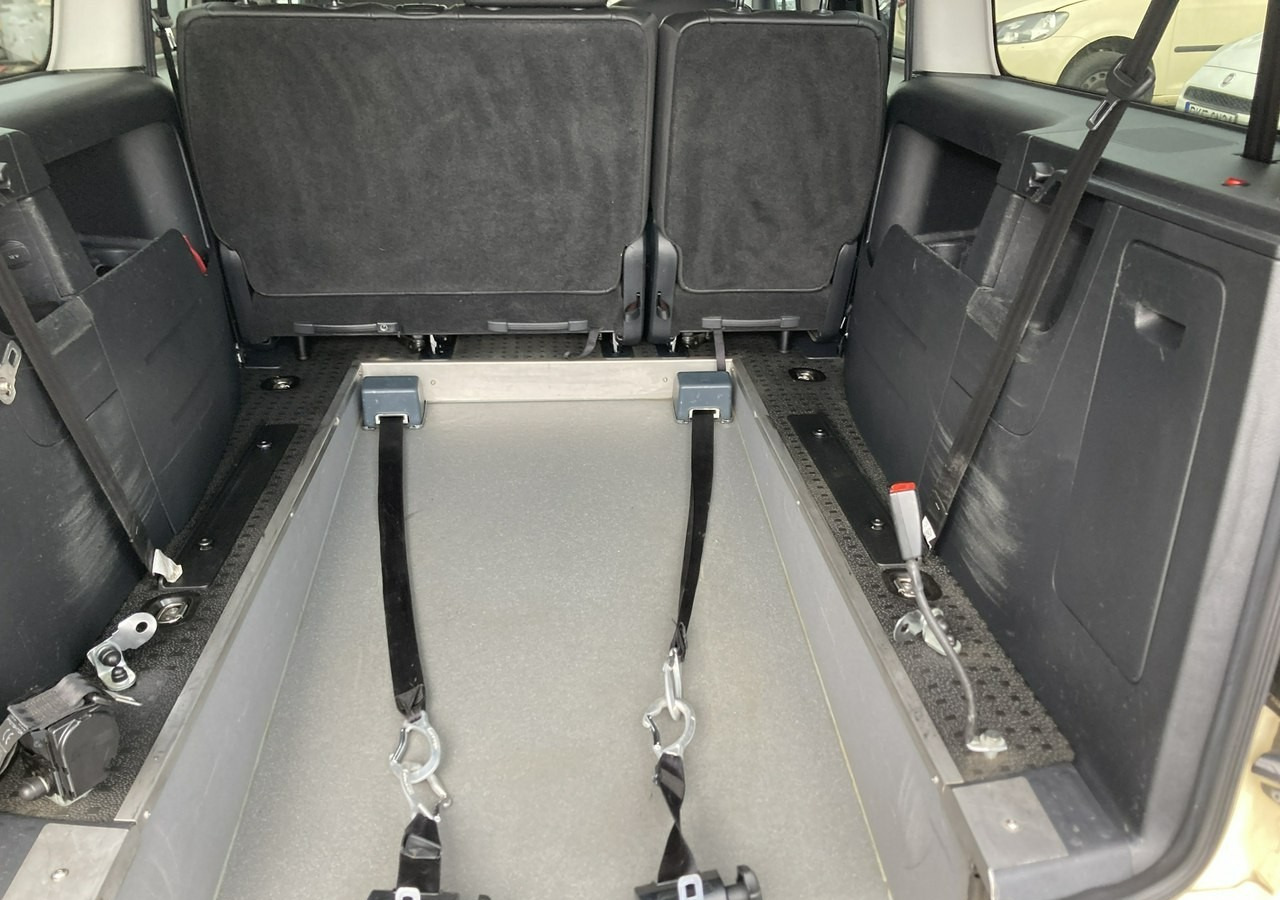 Volkswagen Caddy III Caddy 2.0 dla Niepełnosprawnych inwalida rampa Model 2020 Pfron - Automobil: obrázok 4 Volkswagen Caddy III Caddy 2.0 dla Niepełnosprawnych inwalida rampa Model 2020 Pfron - Automobil: obrázok 4