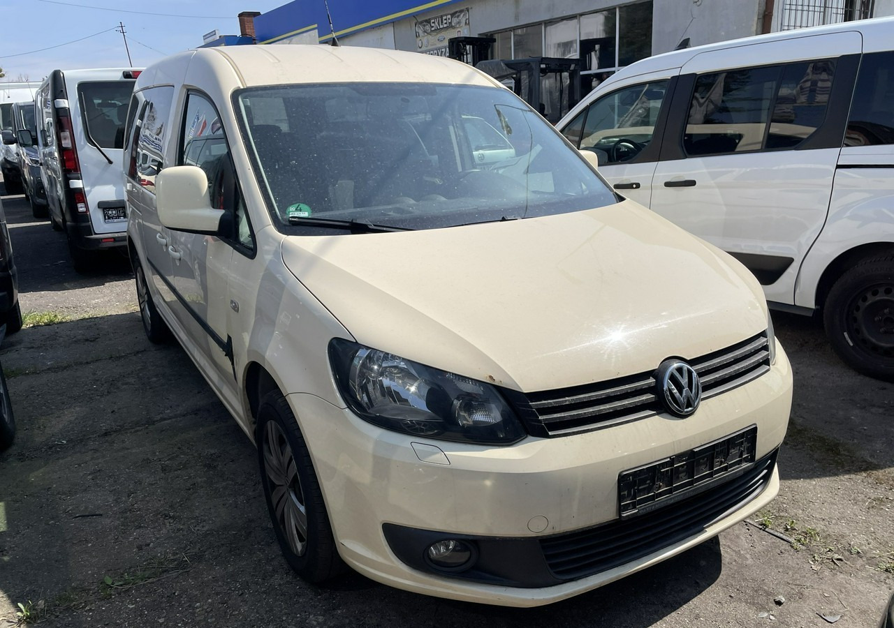 Volkswagen Caddy III Caddy do przewozu Niepełnosprawnych inwalida rampa 2015 - Automobil: obrázok 3 Volkswagen Caddy III Caddy do przewozu Niepełnosprawnych inwalida rampa 2015 - Automobil: obrázok 3
