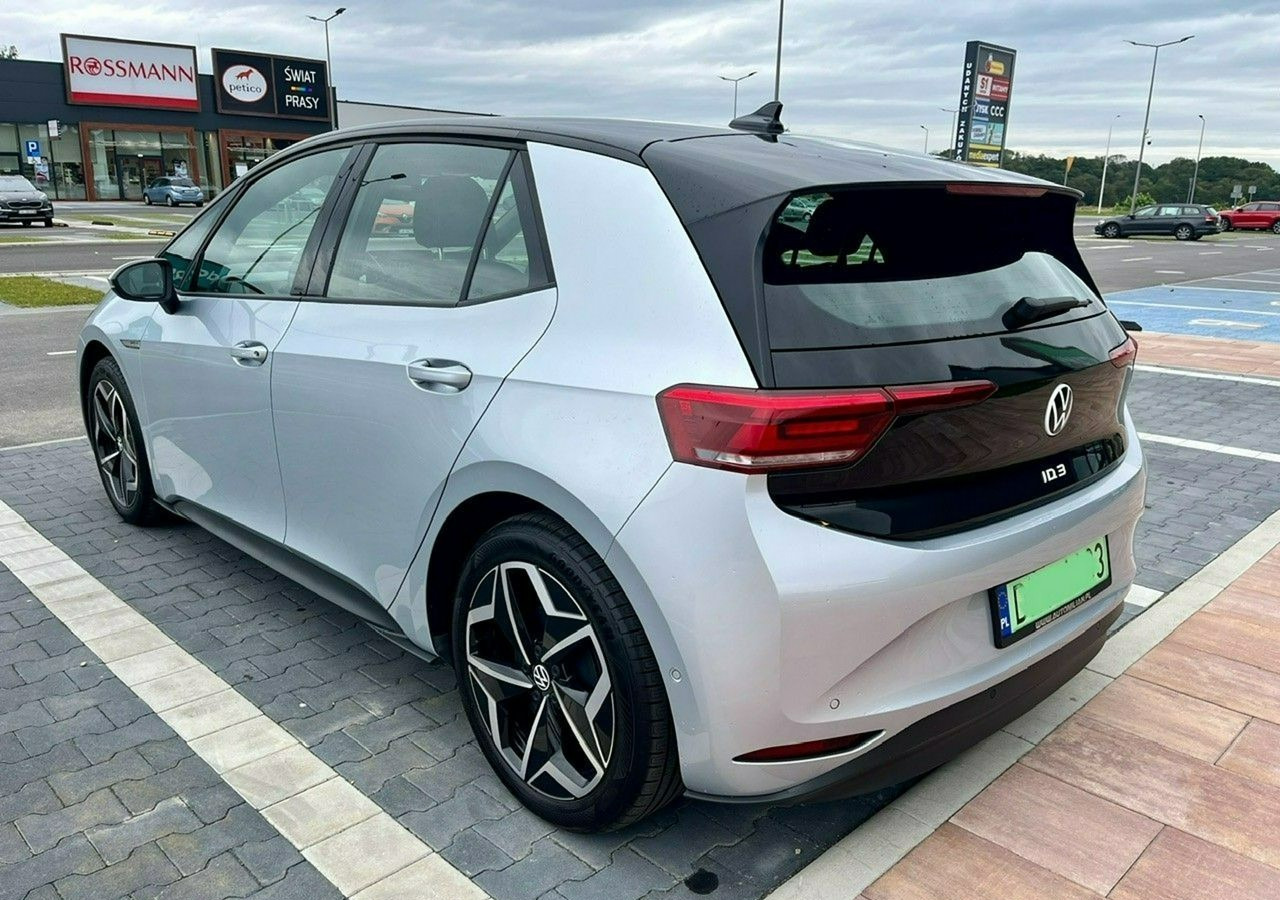 Volkswagen ID.3 ID.3 PRO S *Bogate wyposażenie*77kWh*500km zasięgu*FV23%*Pompa ciepł - Automobil: obrázok 4 Volkswagen ID.3 ID.3 PRO S *Bogate wyposażenie*77kWh*500km zasięgu*FV23%*Pompa ciepł - Automobil: obrázok 4