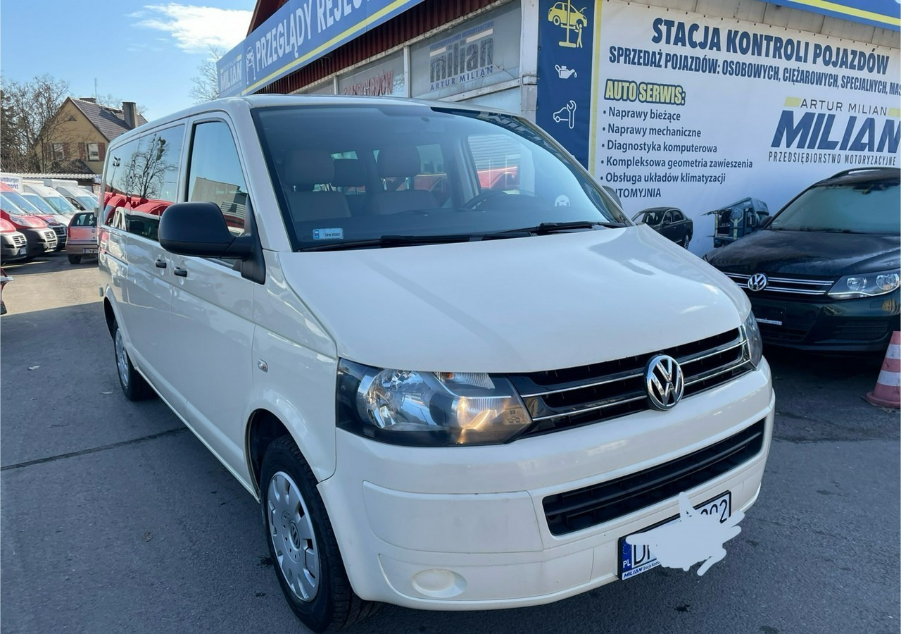 Volkswagen Inny Volkswagen Volkswagen Caravelle 2.0-140KM 2015 - Automobil: obrázok 2 Volkswagen Inny Volkswagen Volkswagen Caravelle 2.0-140KM 2015 - Automobil: obrázok 2