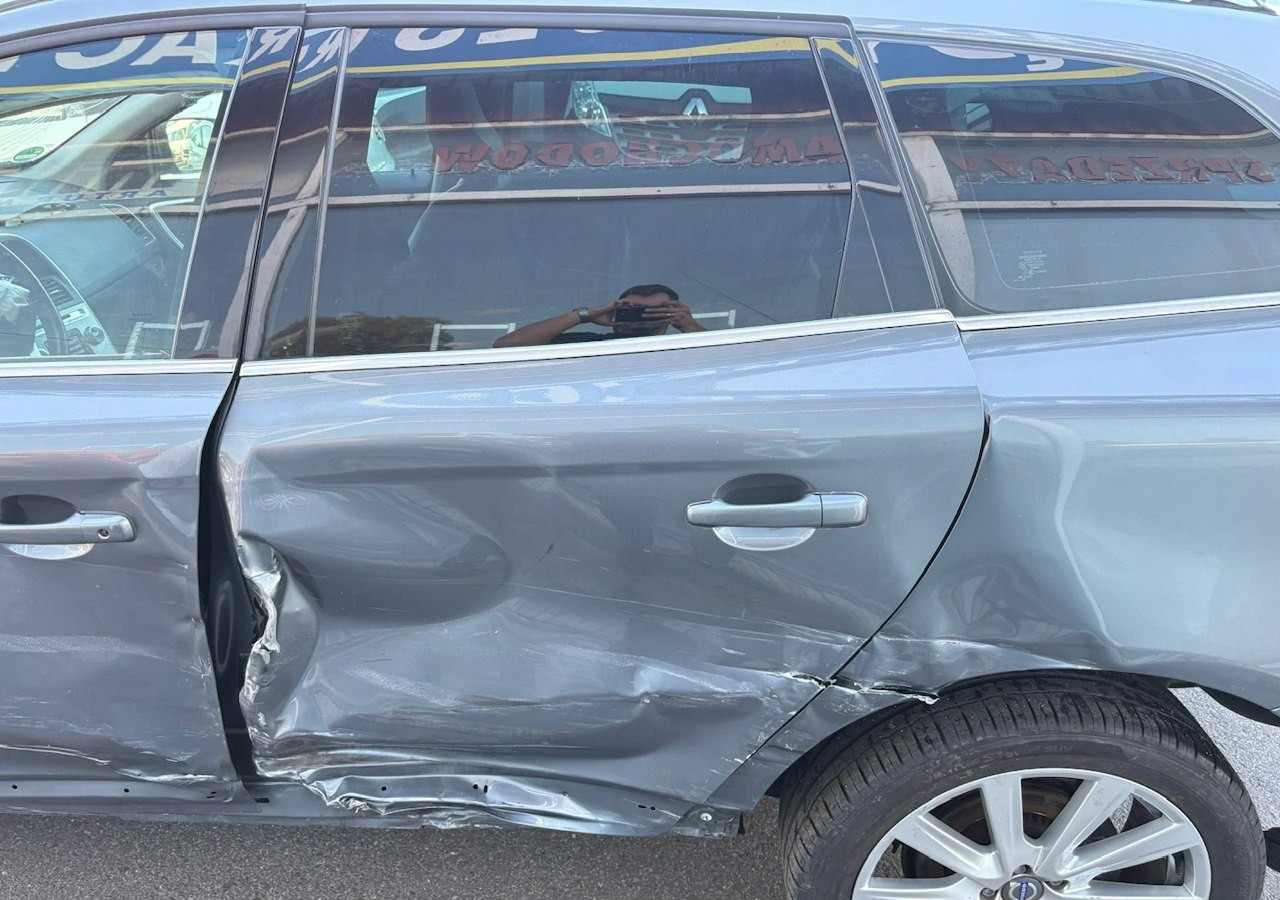 SUV Volvo XC60 I Volvo XC 60 2,4 D4 AWD 190KM Summum Navi Panorama Skóry Kamera 2017: obrázok 10