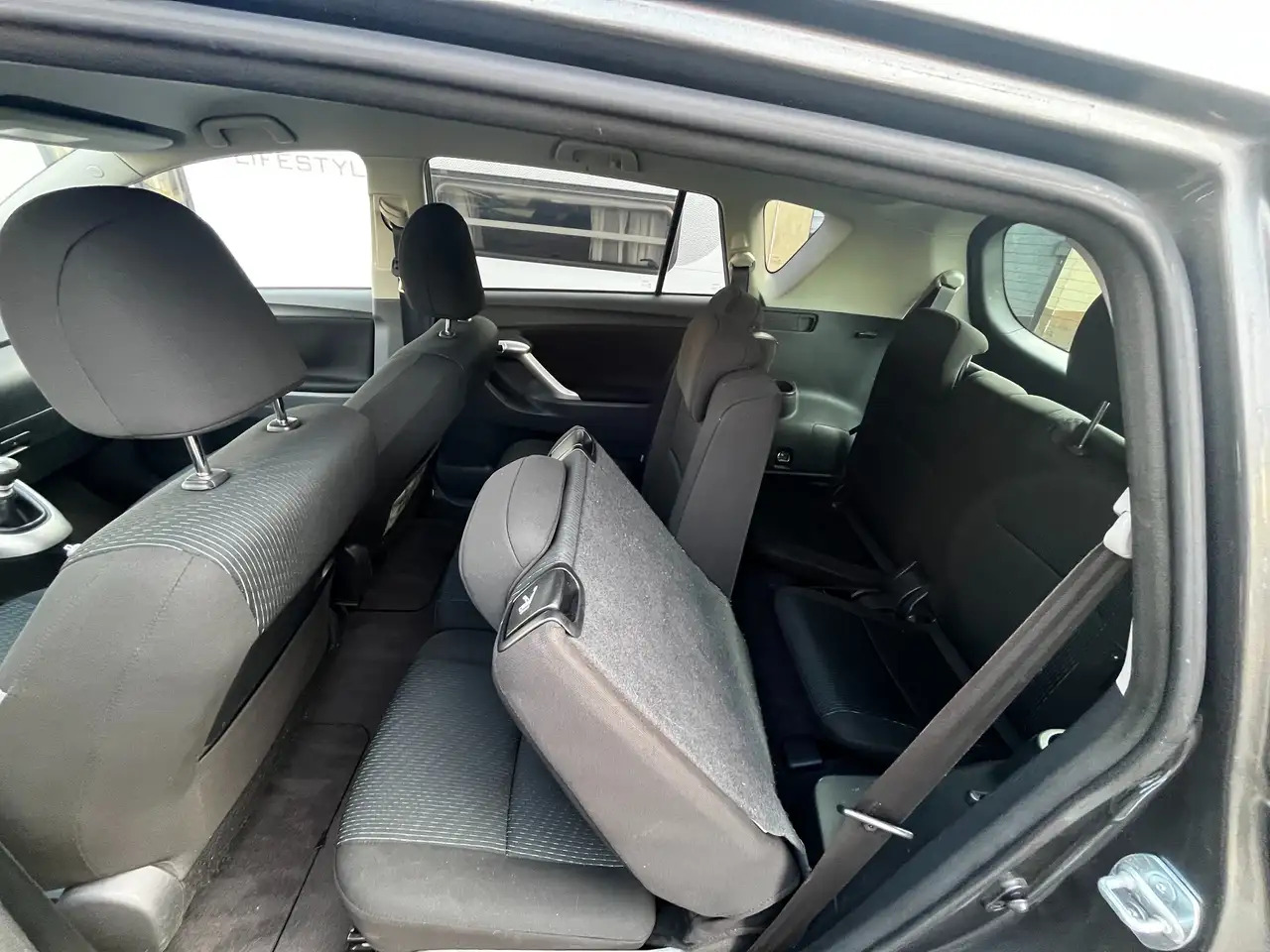 Toyota Verso Travel 7 Sitzer Kupplungsschaden - Automobil: obrázok 5 Toyota Verso Travel 7 Sitzer Kupplungsschaden - Automobil: obrázok 5