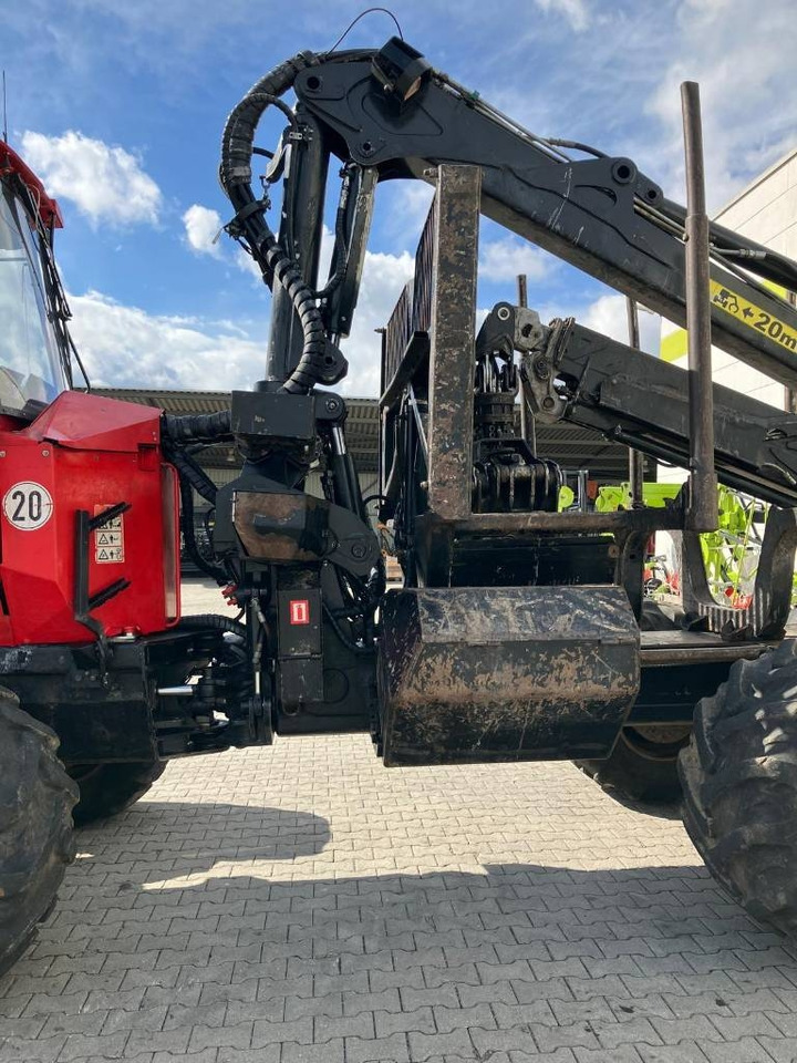 Komatsu 840TX - Vyvážečka: obrázok 3 Komatsu 840TX - Vyvážečka: obrázok 3