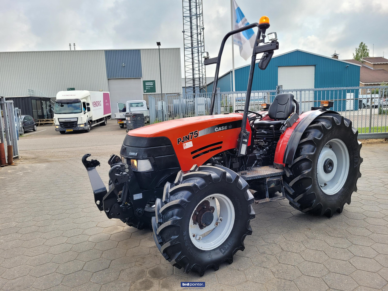Case IH PJN 75 - Traktor: obrázok 1 Case IH PJN 75 - Traktor: obrázok 1