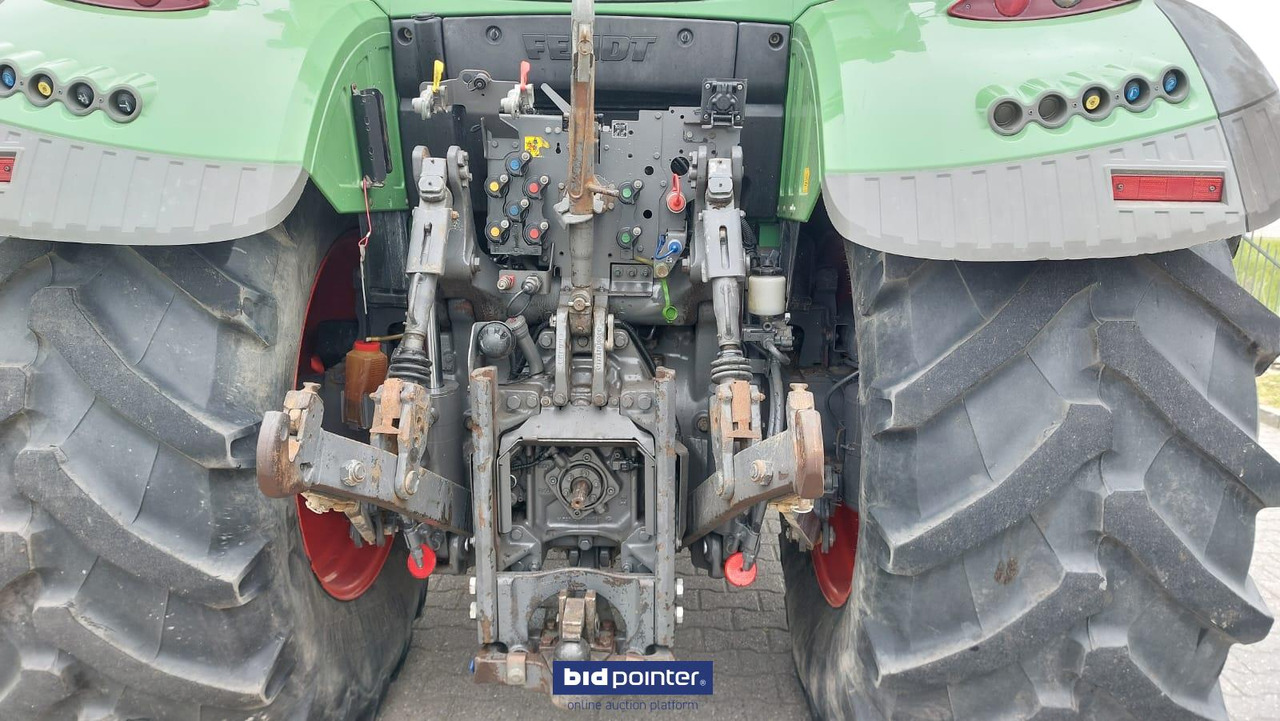 Fendt 720 Vario - Traktor: obrázok 2 Fendt 720 Vario - Traktor: obrázok 2