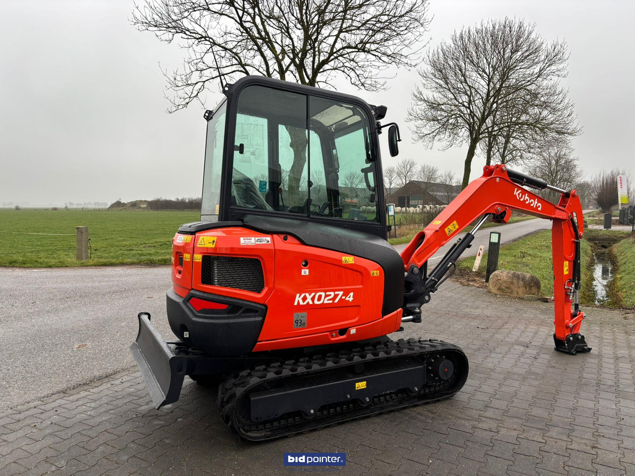 Kubota KX 027 - 4 GL minigraver - Mini rýpadlo: obrázok 3 Kubota KX 027 - 4 GL minigraver - Mini rýpadlo: obrázok 3