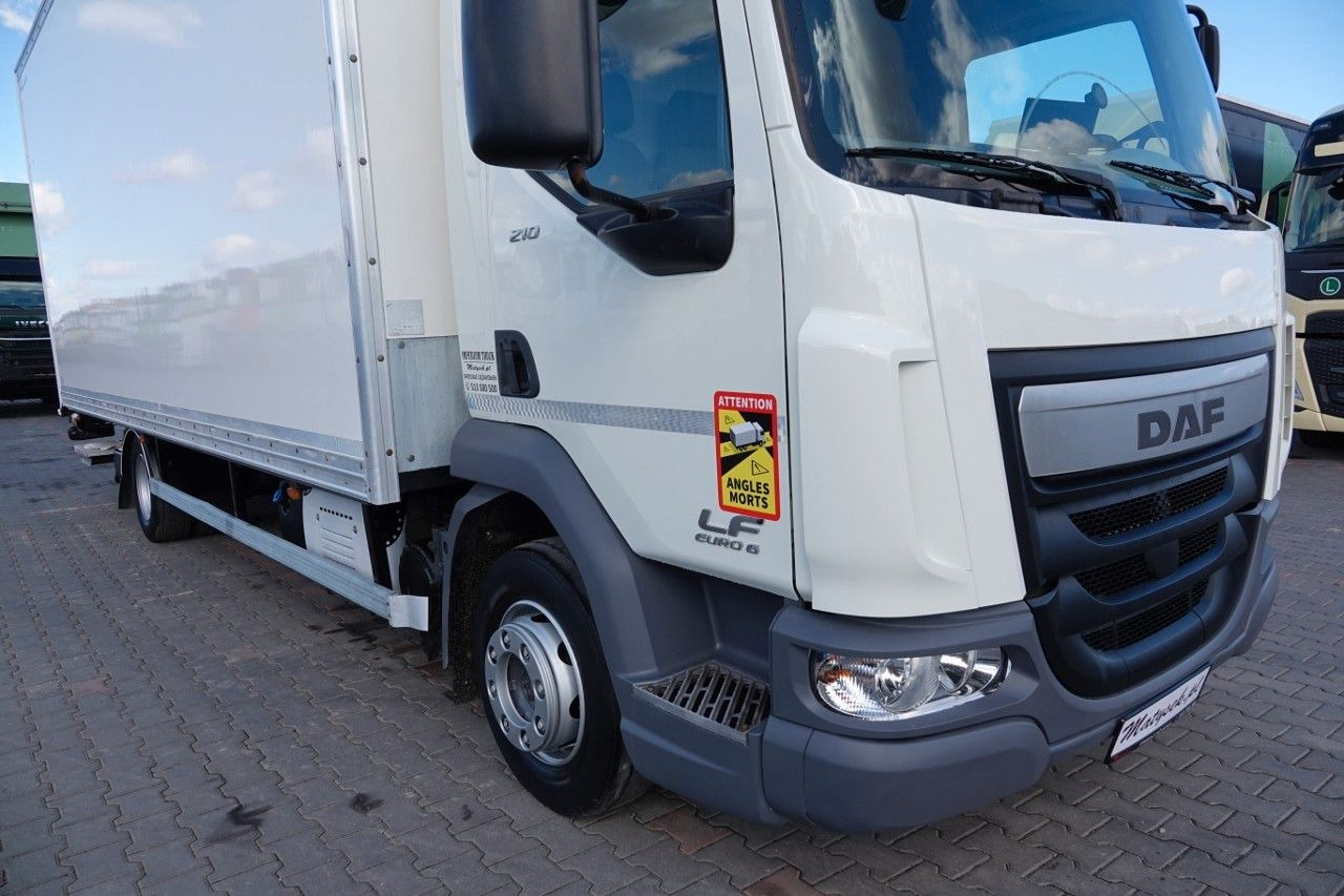 DAF LF 210 / KONTENER - 7 M / SOLÓWKA / WINDA DHOLLA - Skříňový nákladní auto: obrázok 5 DAF LF 210 / KONTENER - 7 M / SOLÓWKA / WINDA DHOLLA - Skříňový nákladní auto: obrázok 5