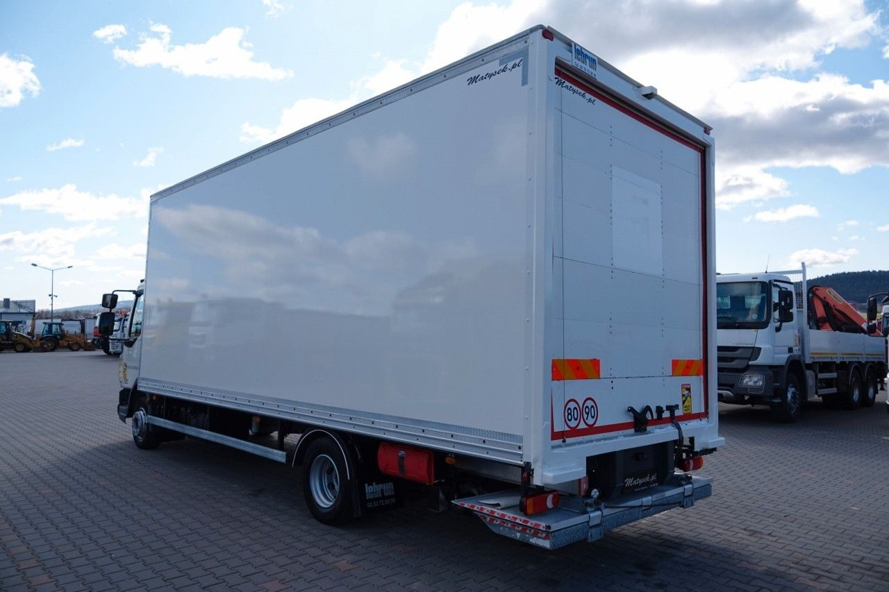 DAF LF 210 / KONTENER - 7 M / SOLÓWKA / WINDA DHOLLA - Skříňový nákladní auto: obrázok 2 DAF LF 210 / KONTENER - 7 M / SOLÓWKA / WINDA DHOLLA - Skříňový nákladní auto: obrázok 2
