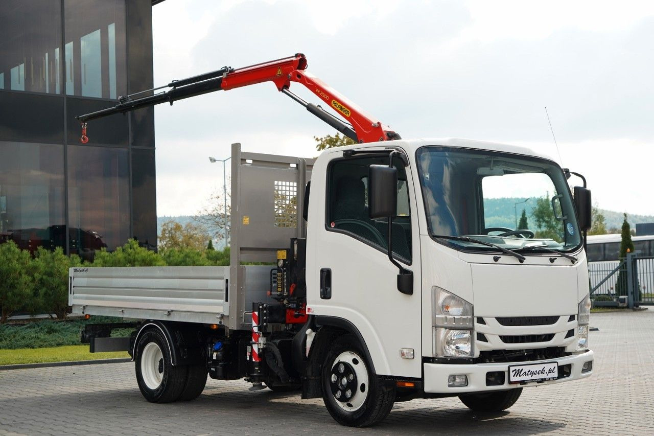 Isuzu M21 / 120 KM / SKRZYNIOWY 3,25 M / BLIŹNIAK / + - Auto s hydraulickou rukou, Valníkový/ Plošinový nákladný automobil: obrázok 3 Isuzu M21 / 120 KM / SKRZYNIOWY 3,25 M / BLIŹNIAK / + - Auto s hydraulickou rukou, Valníkový/ Plošinový nákladný automobil: obrázok 3