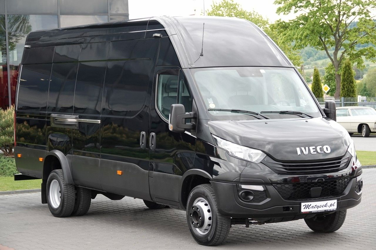 Iveco DAILY 3,0 D / BLASZAK / DMC 6500KG / WINDA 15O K - Furgon: obrázok 2 Iveco DAILY 3,0 D / BLASZAK / DMC 6500KG / WINDA 15O K - Furgon: obrázok 2