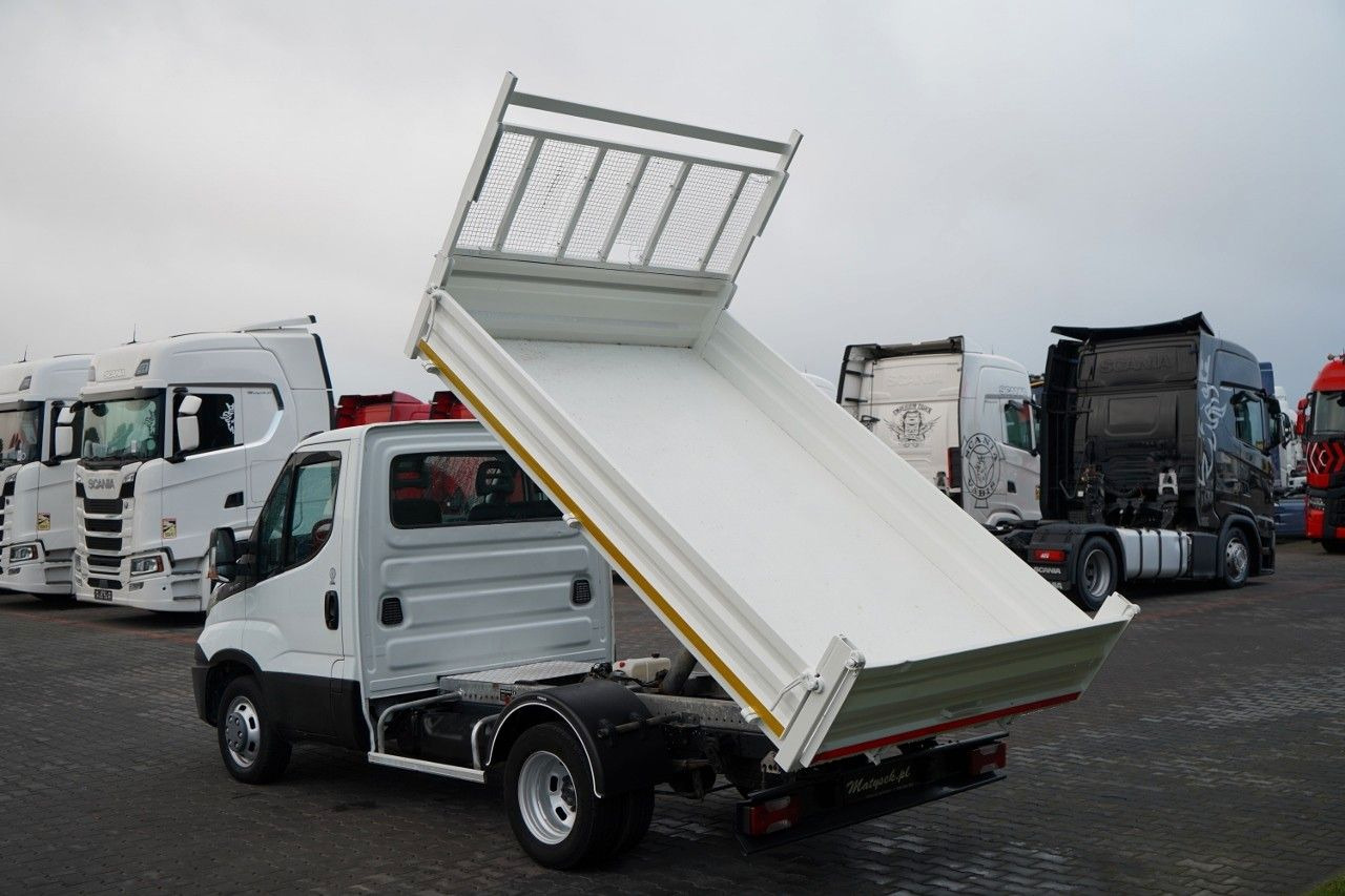 Iveco DAILY 35-130 / WYWROTKA TYLNOZSYPOWA / BLIŹNIAK - Dodávka sklápač: obrázok 3 Iveco DAILY 35-130 / WYWROTKA TYLNOZSYPOWA / BLIŹNIAK - Dodávka sklápač: obrázok 3