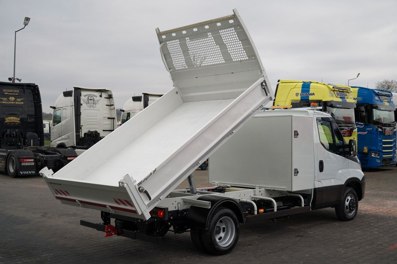 Iveco DAILY 35-180 / WYWROTKA TYLNOZSYPOWA / BLIŹNIAK - Dodávka sklápač: obrázok 5 Iveco DAILY 35-180 / WYWROTKA TYLNOZSYPOWA / BLIŹNIAK - Dodávka sklápač: obrázok 5